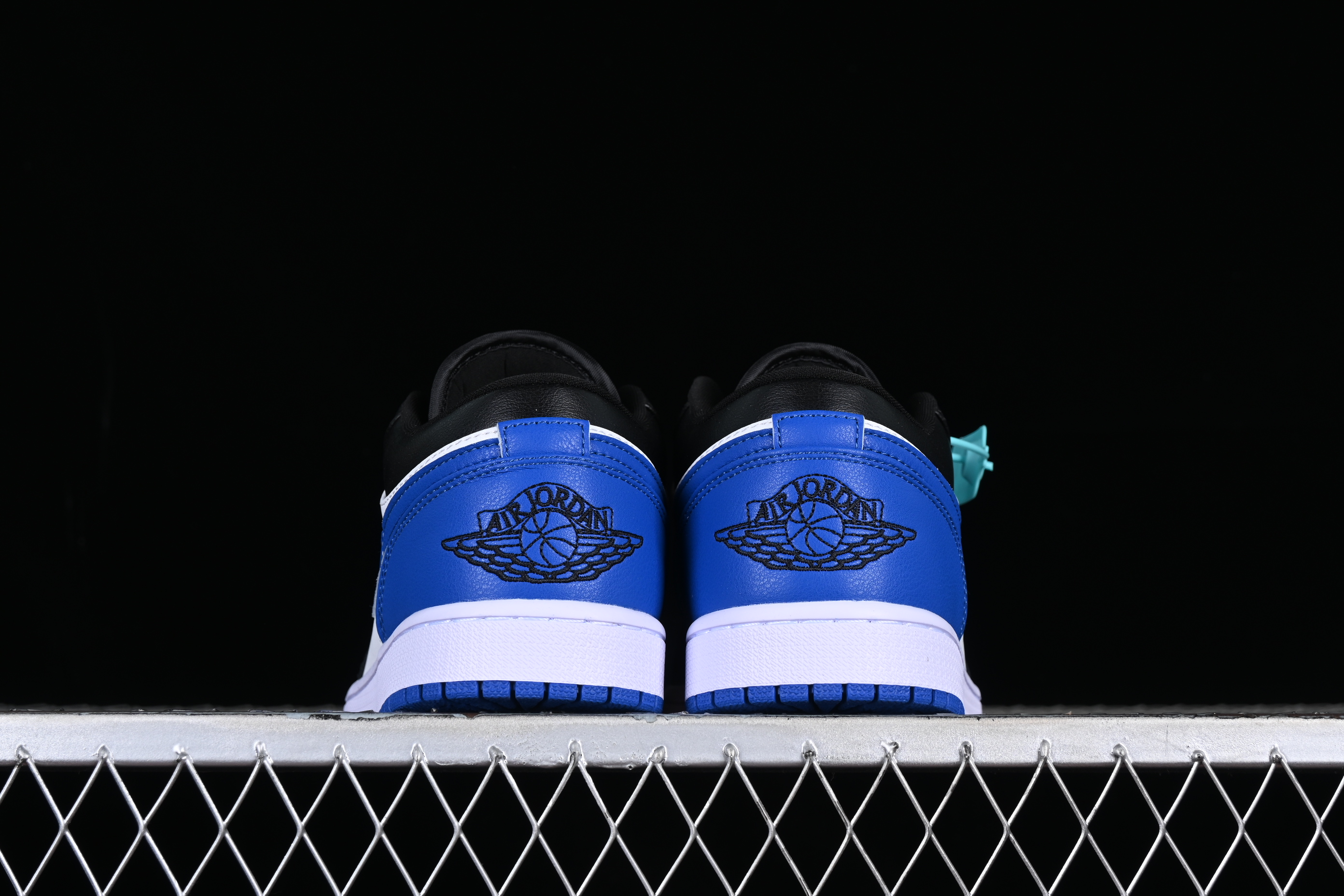 AJ1 low top