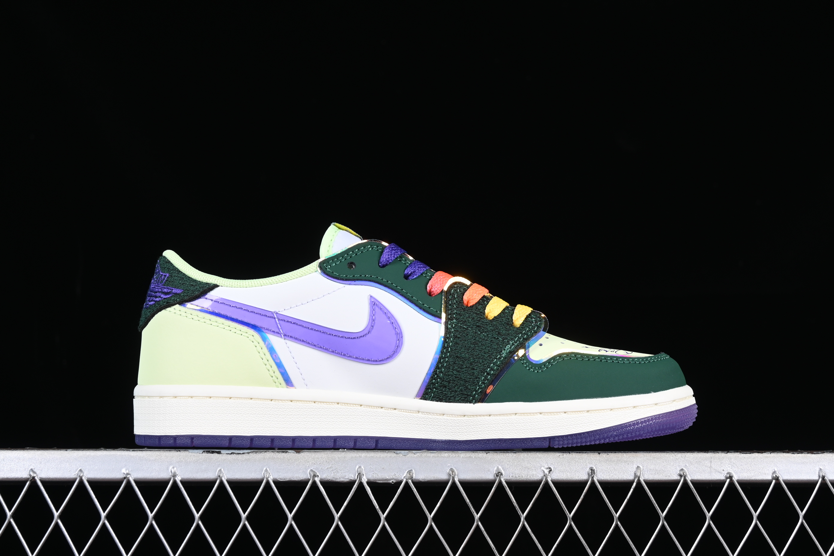 AJ1 low top
