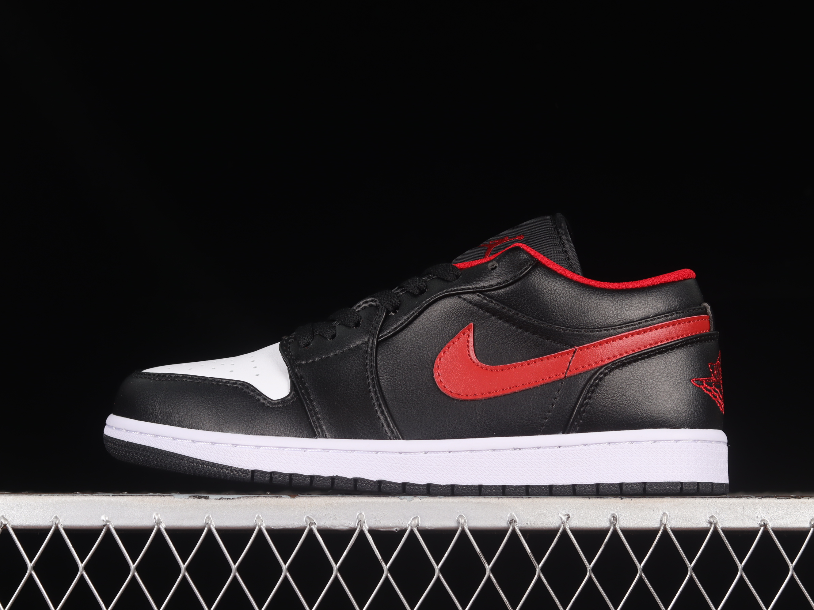 AJ1 low top