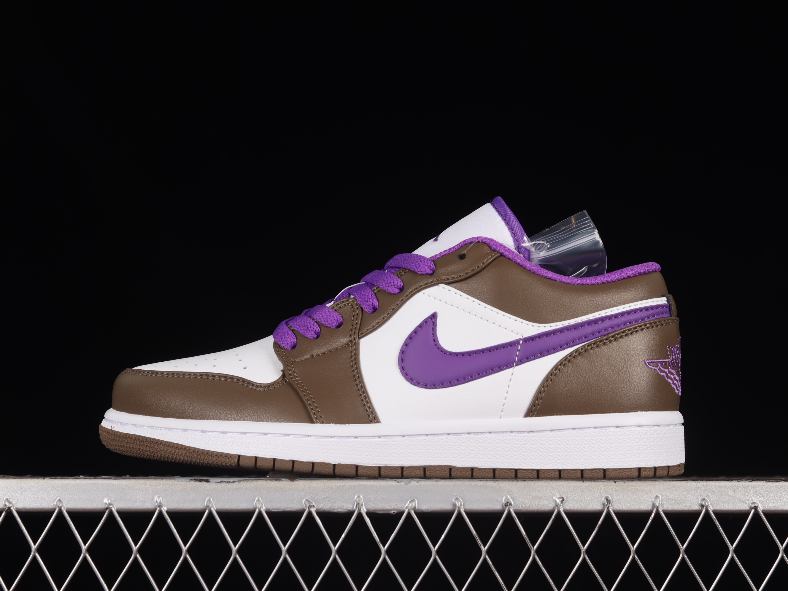 AJ1 low top