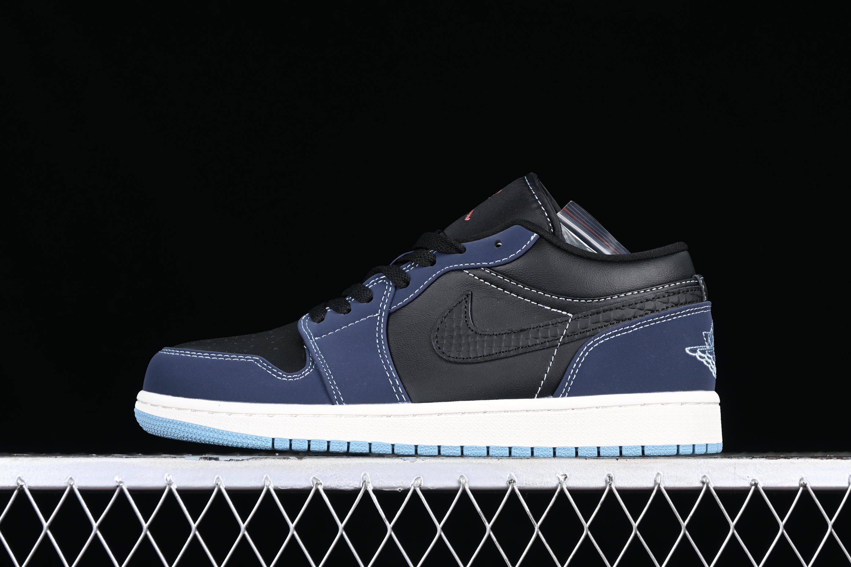 AJ1 low top