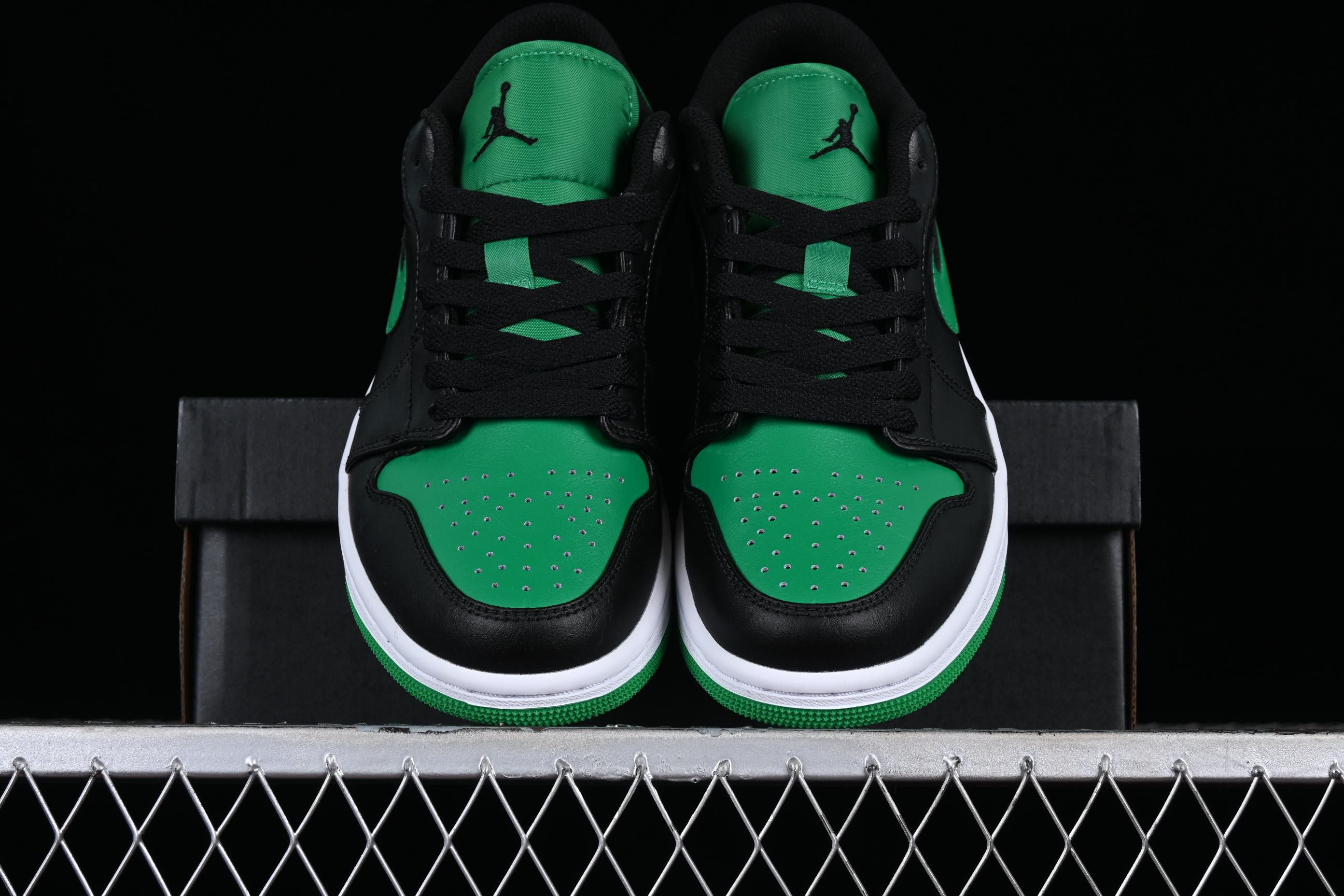 AJ1 low top