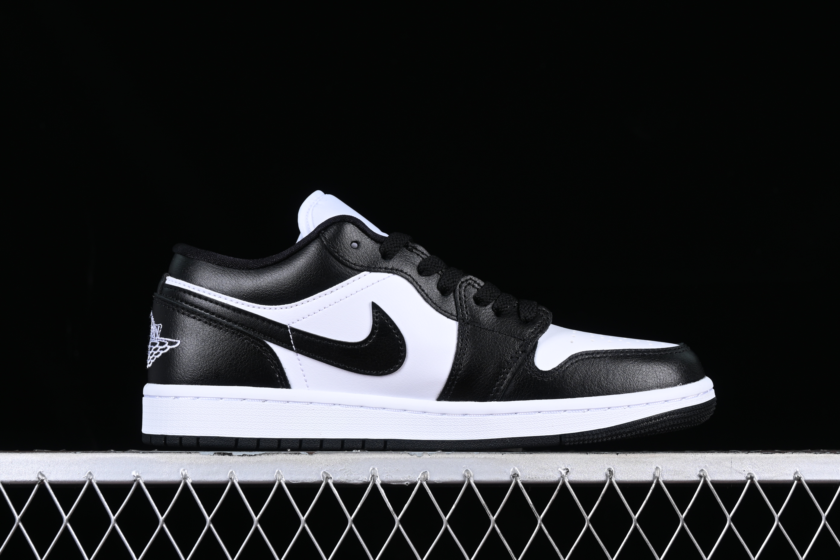 AJ1 low top