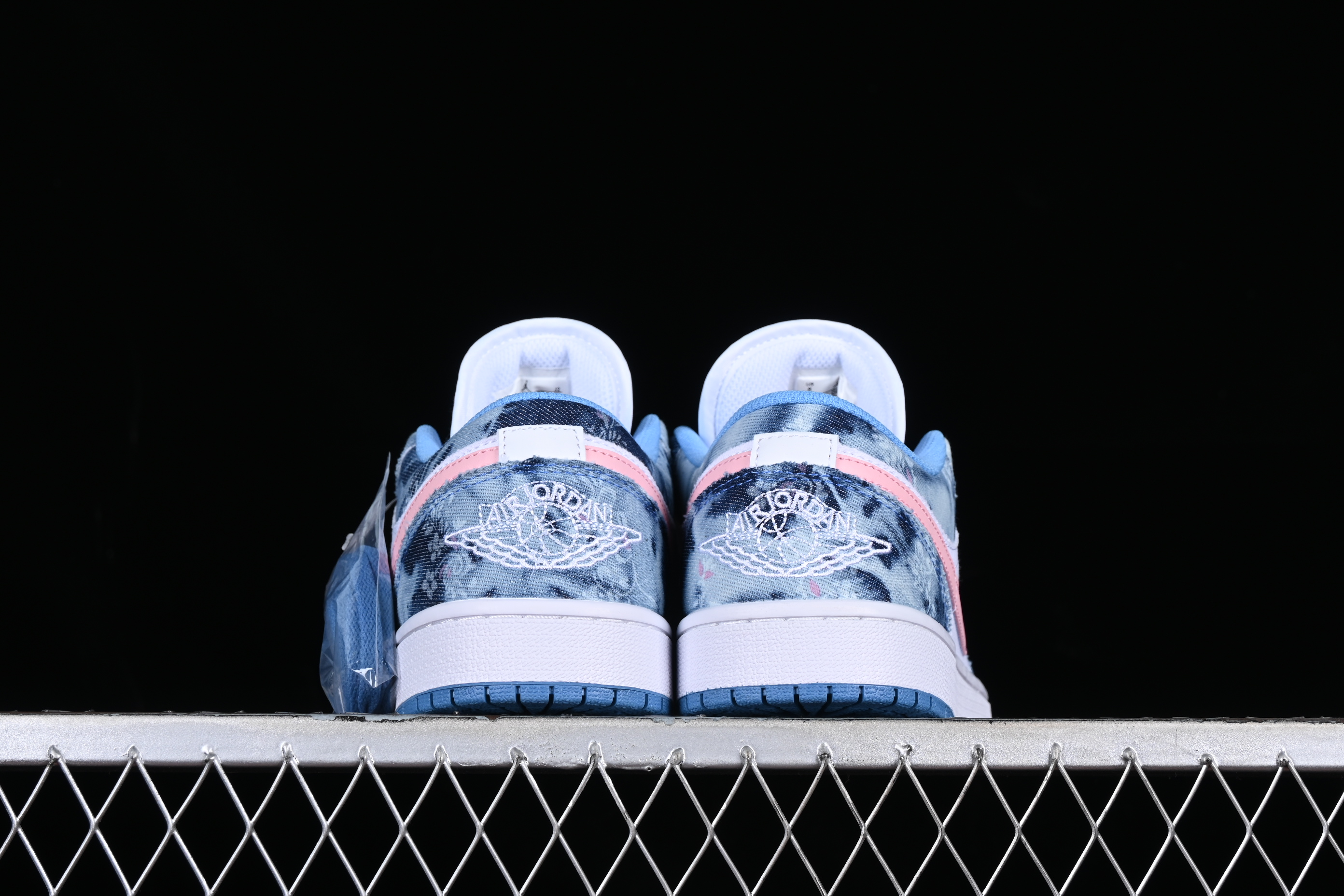 AJ1 low top