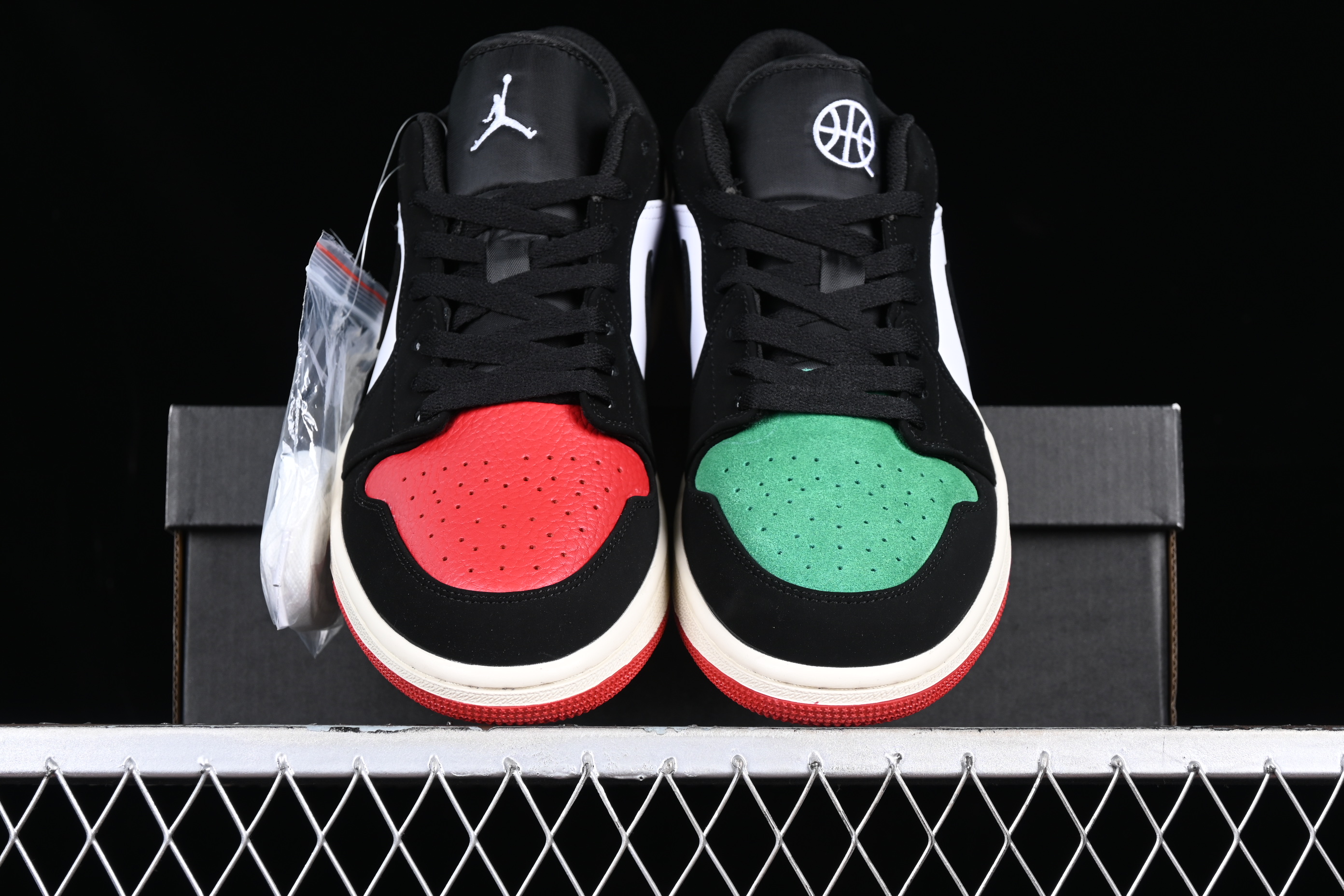 AJ1 low top