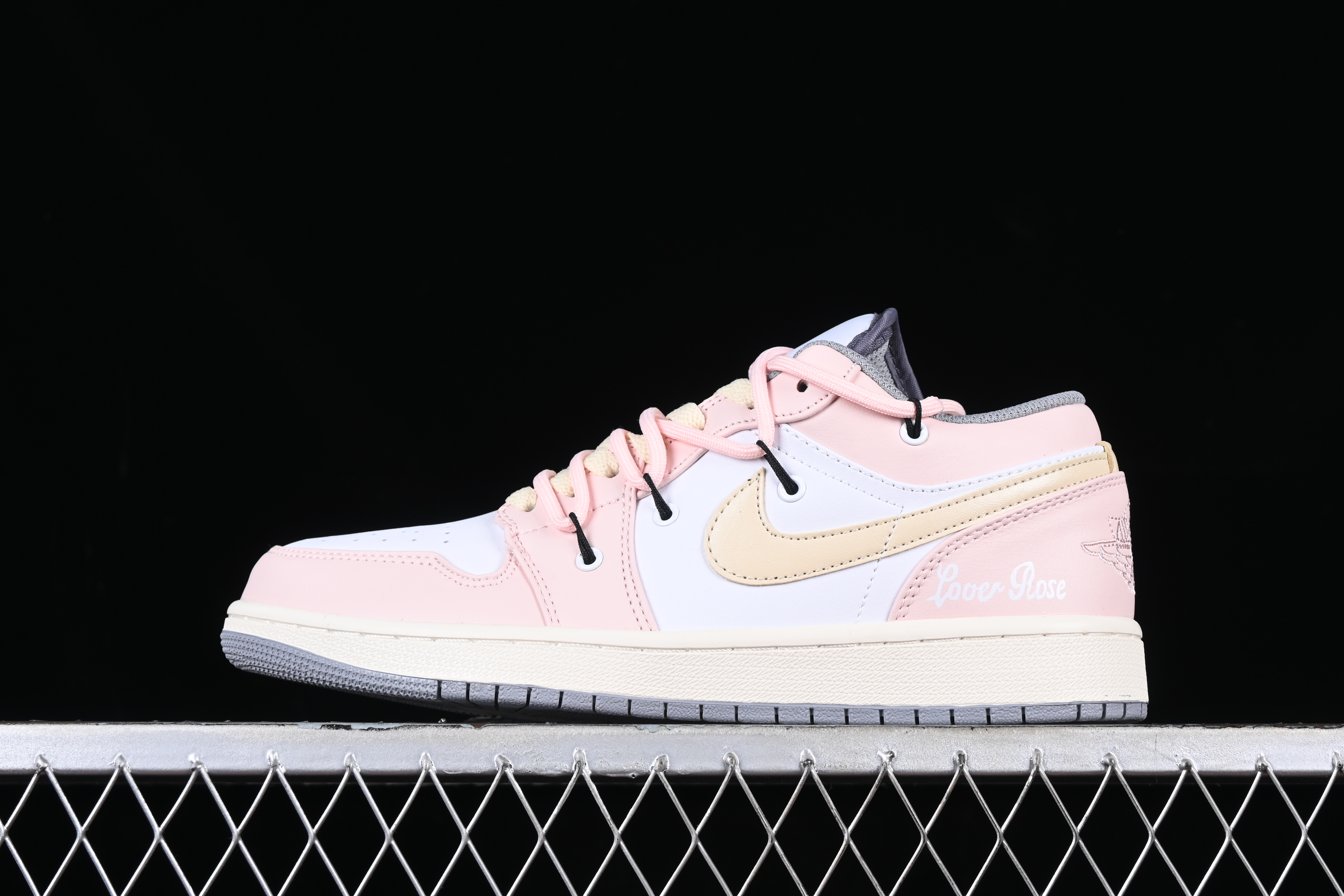 AJ1 low top