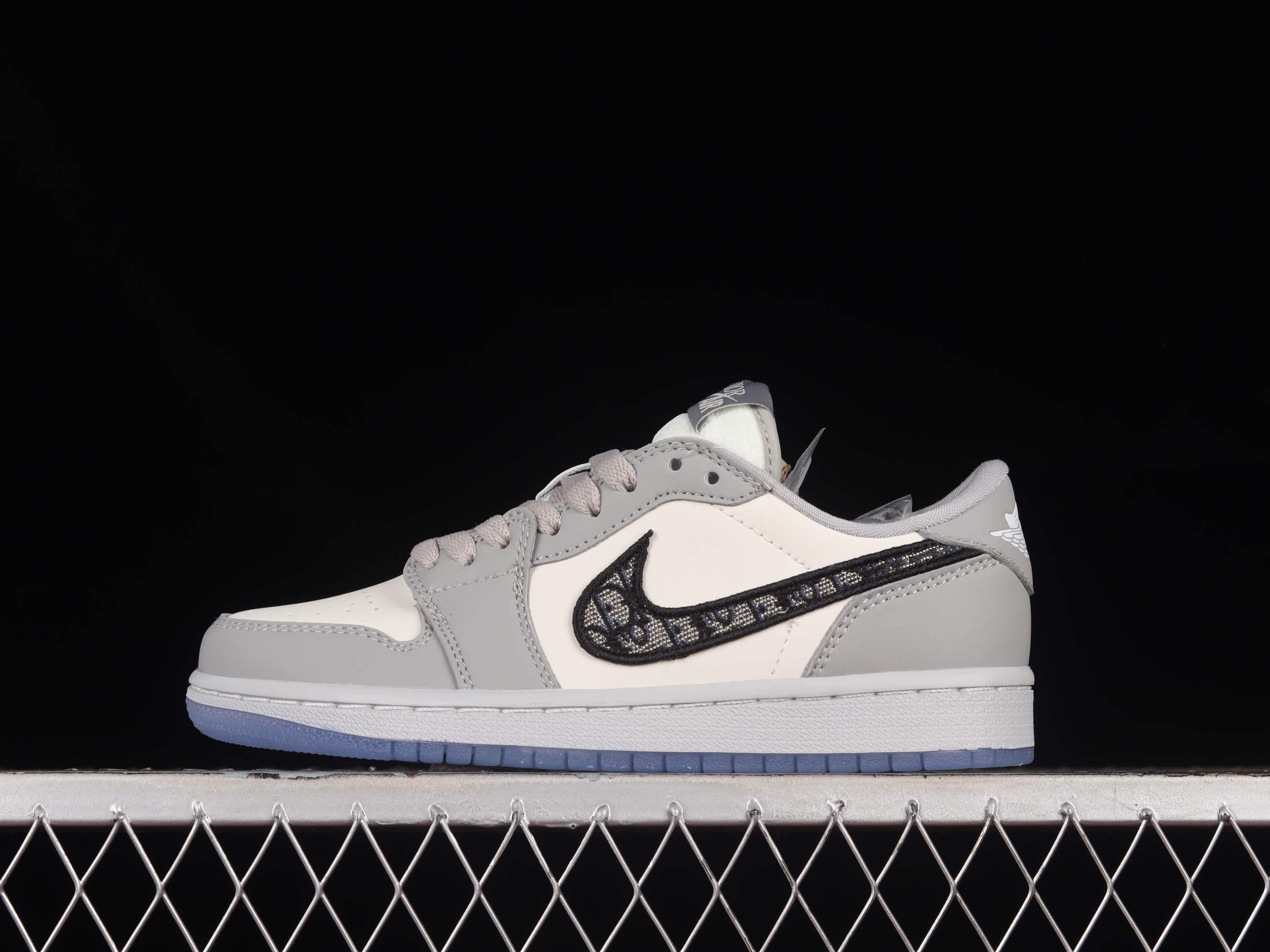 AJ1 low top