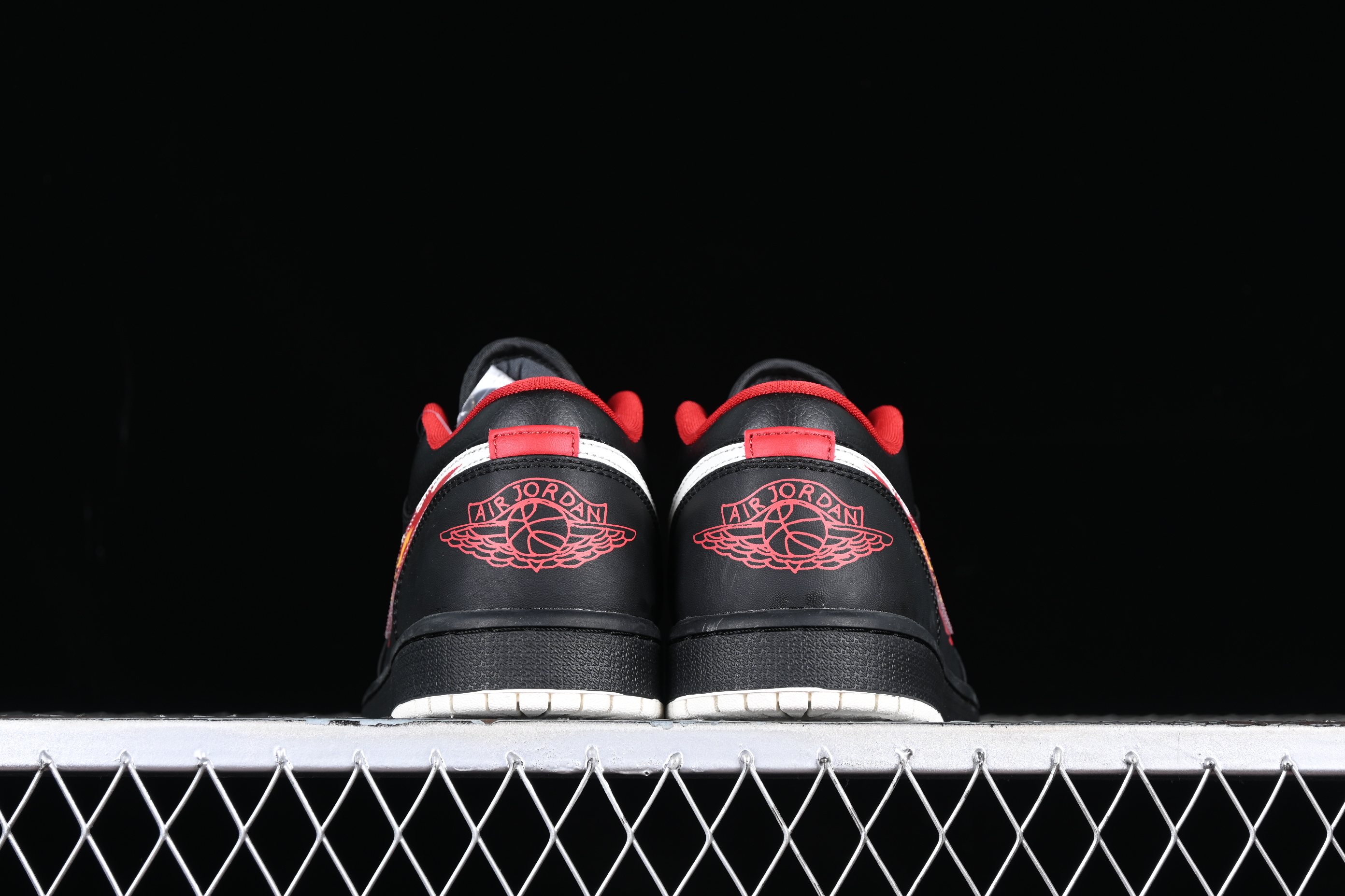 AJ1 low top