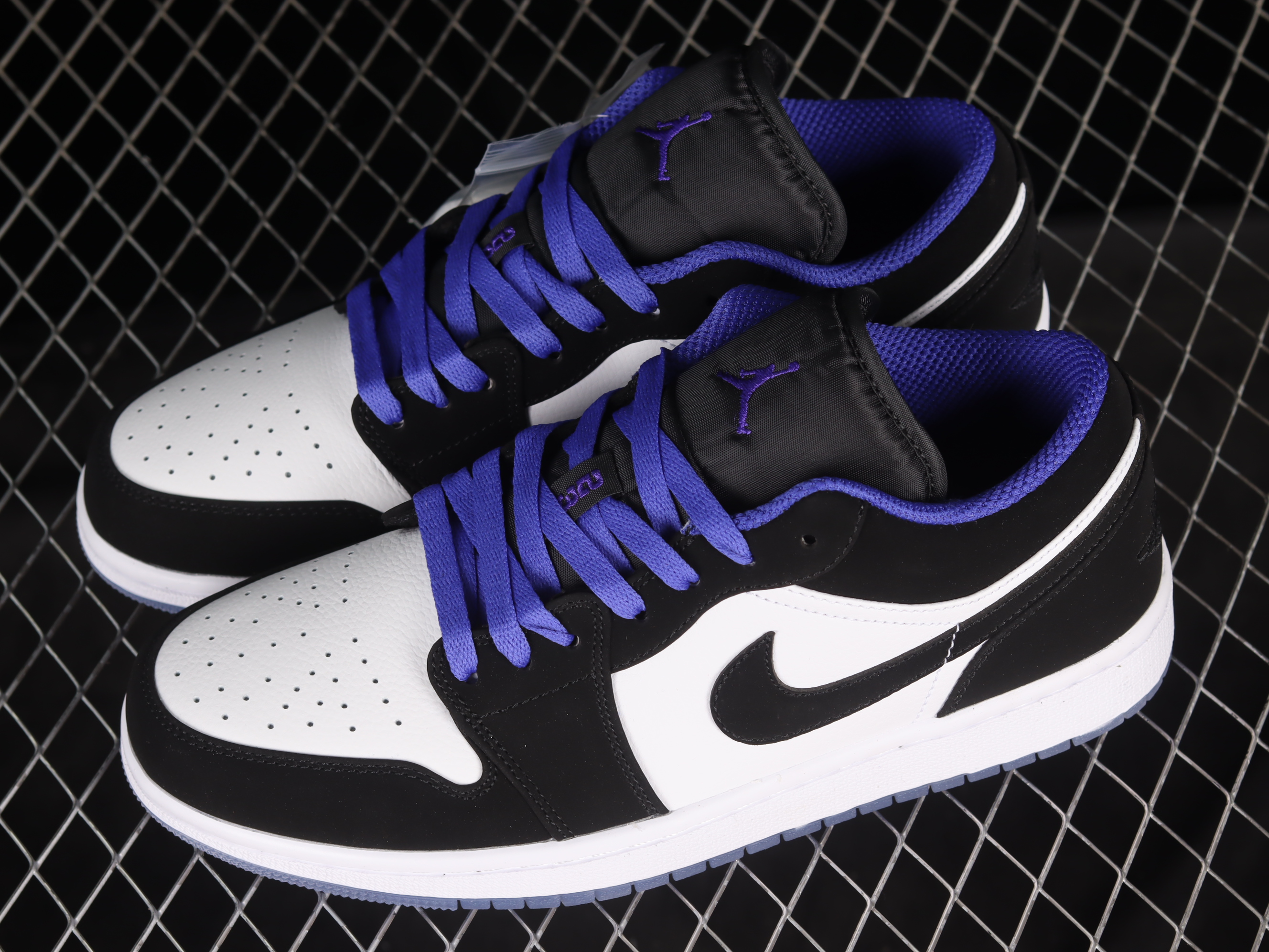 AJ1 low top