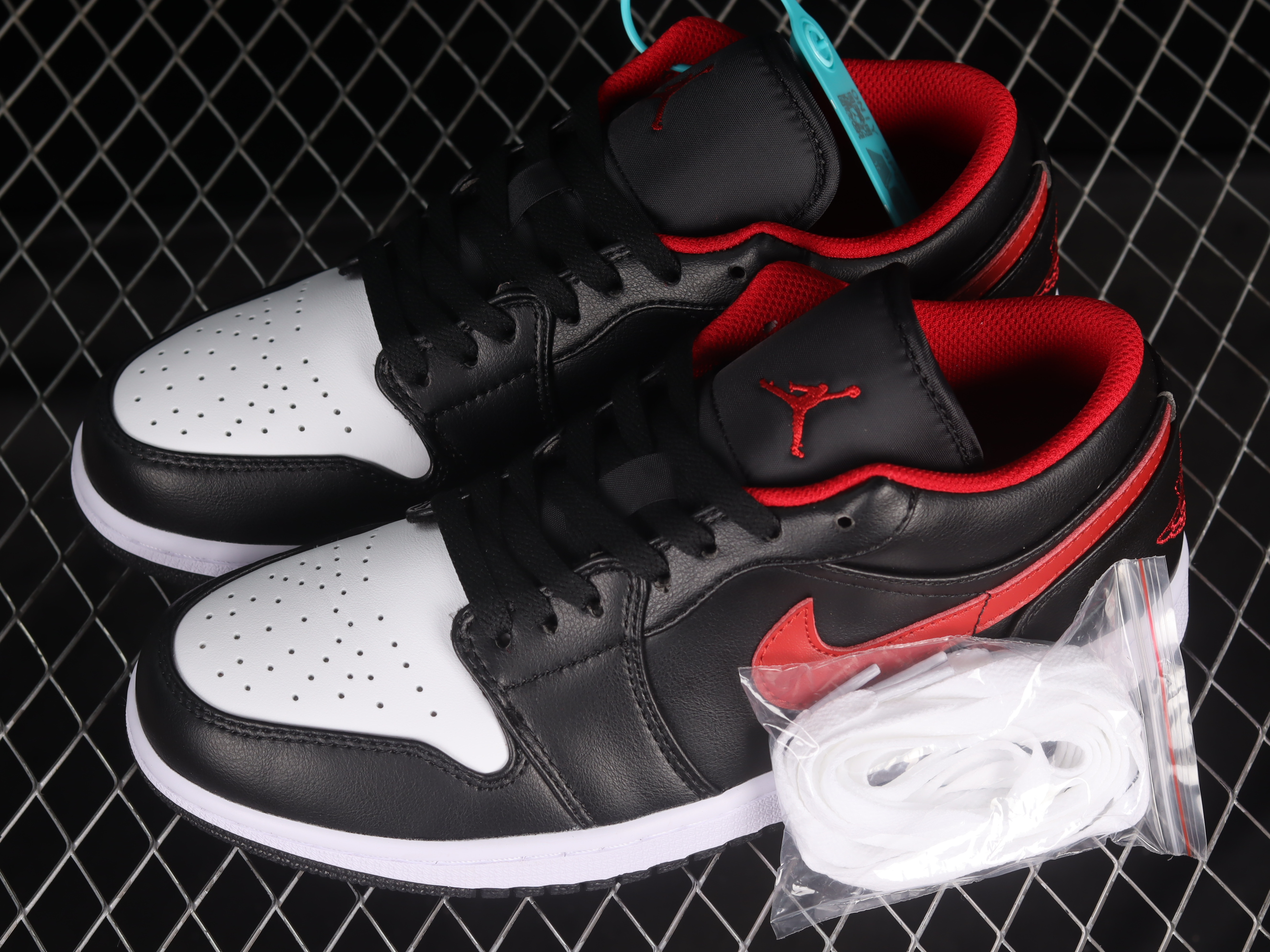 AJ1 low top