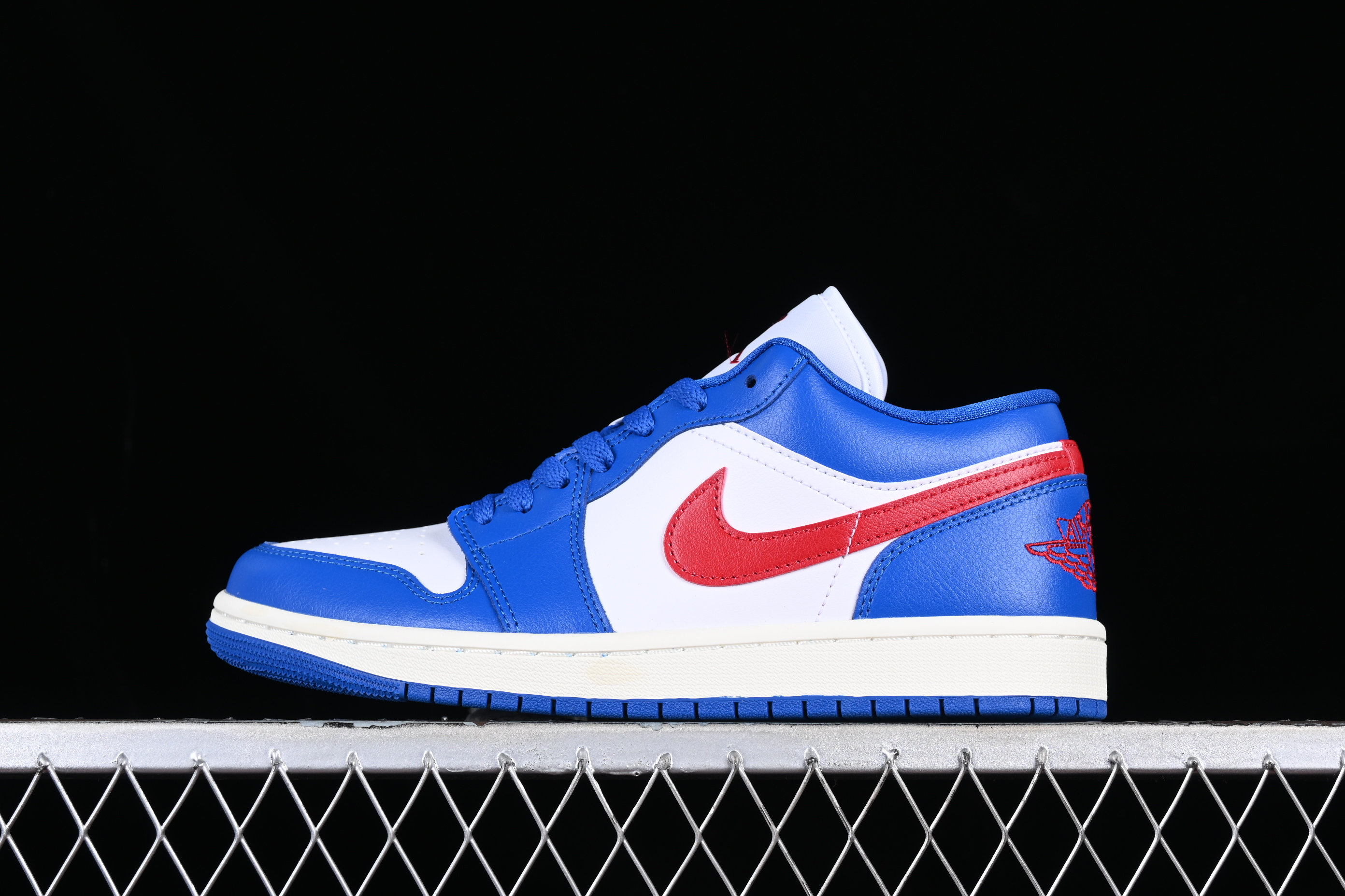 AJ1 low top