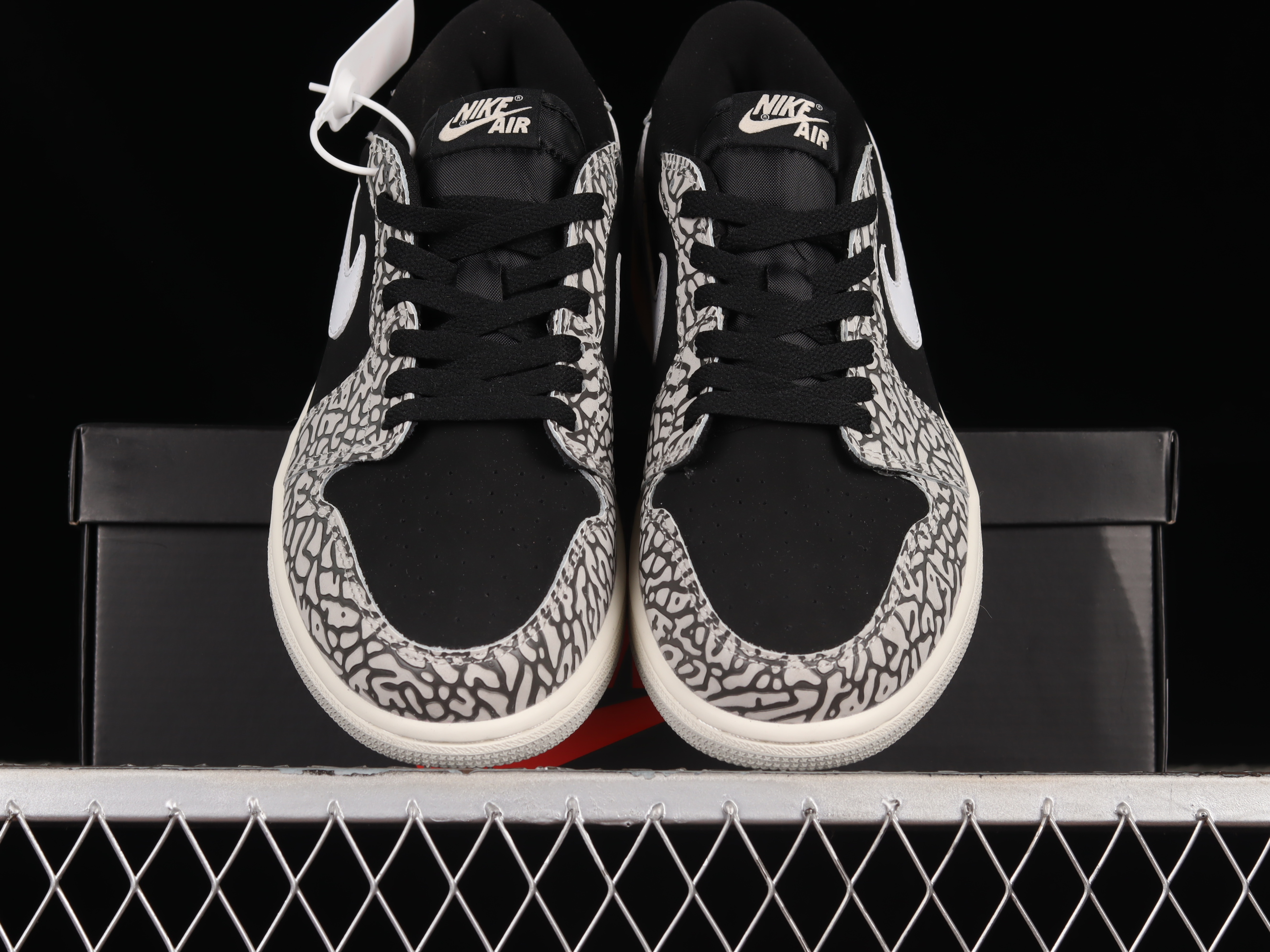 AJ1 low top