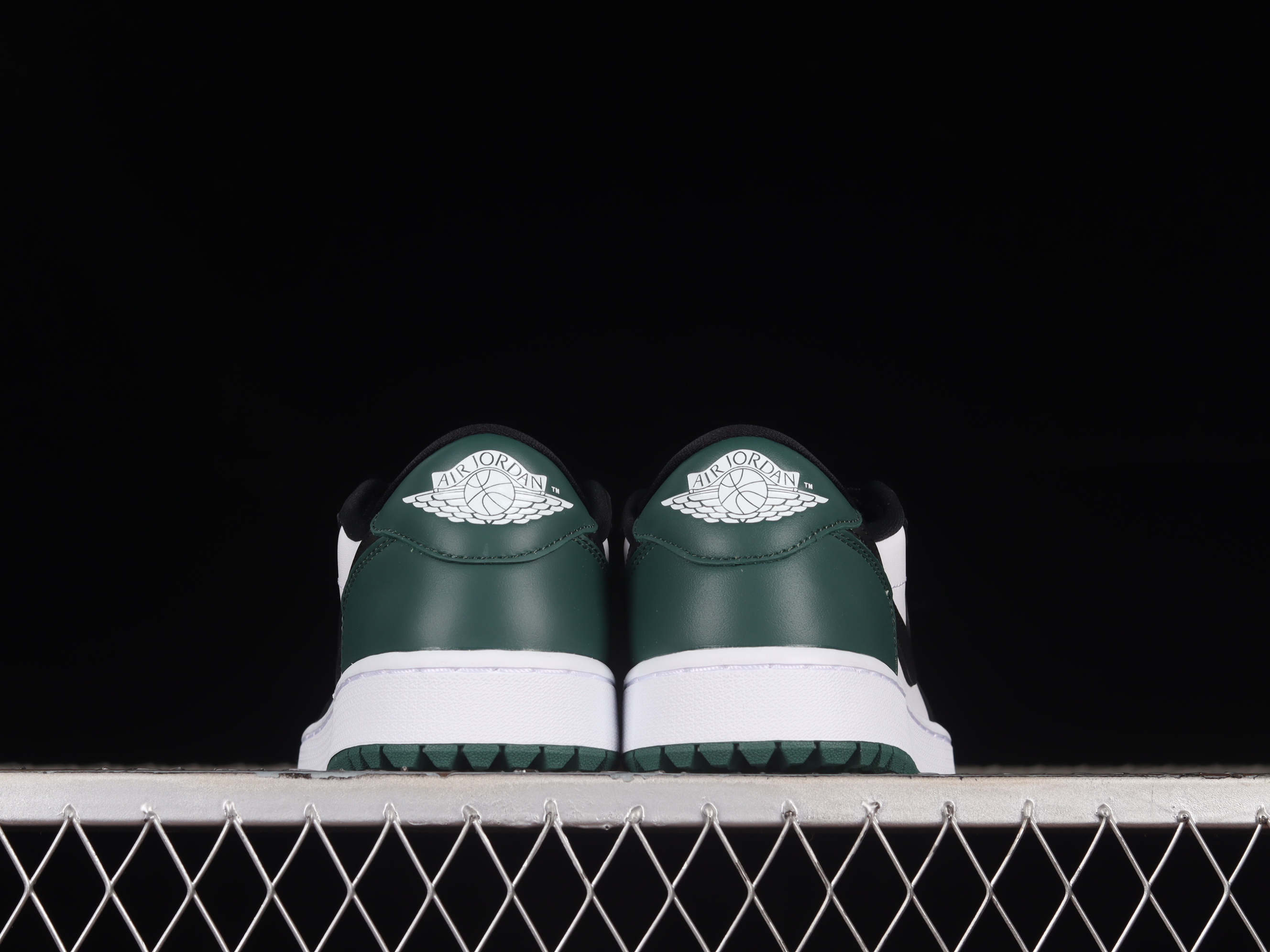 AJ1 low top