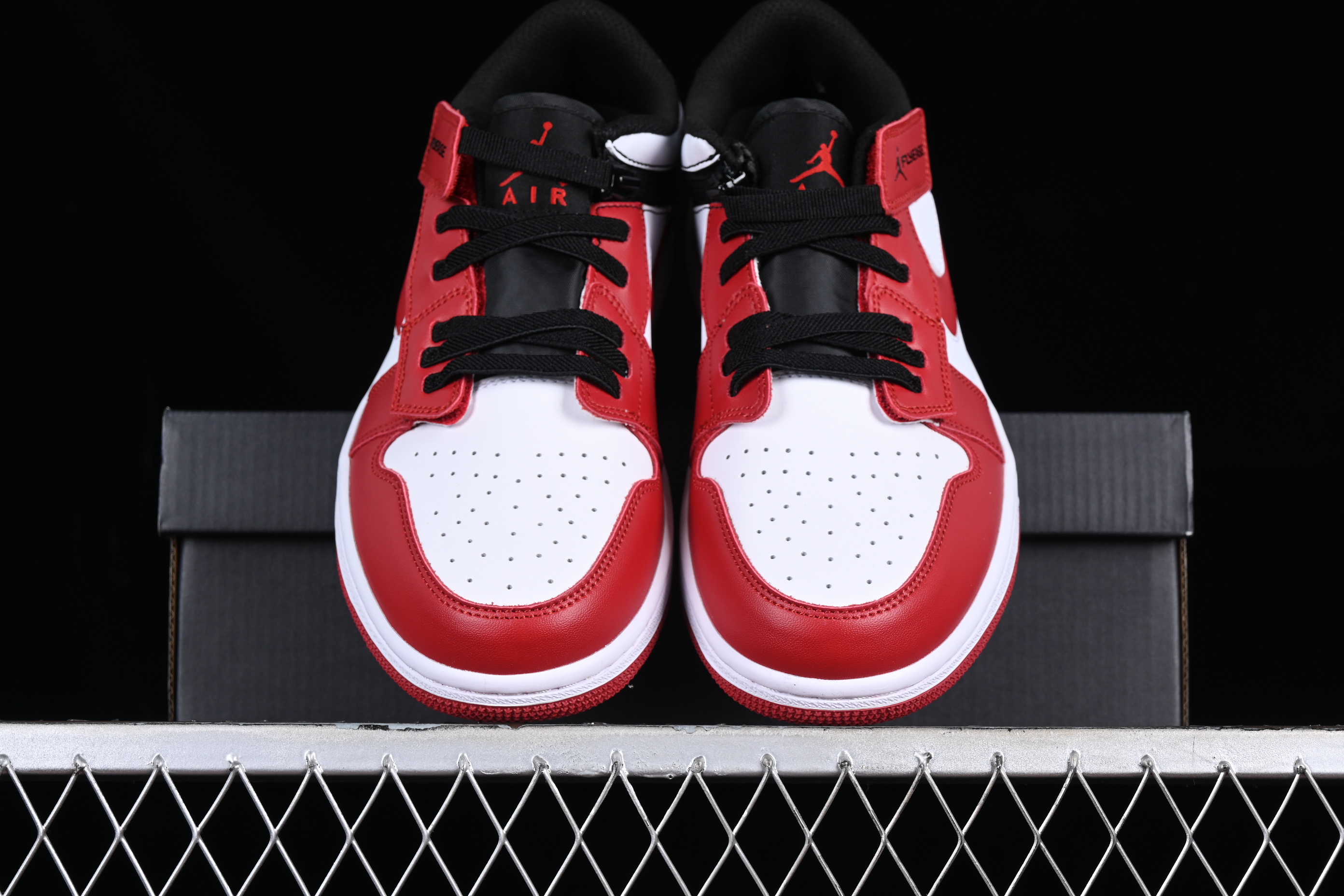 AJ1 low top