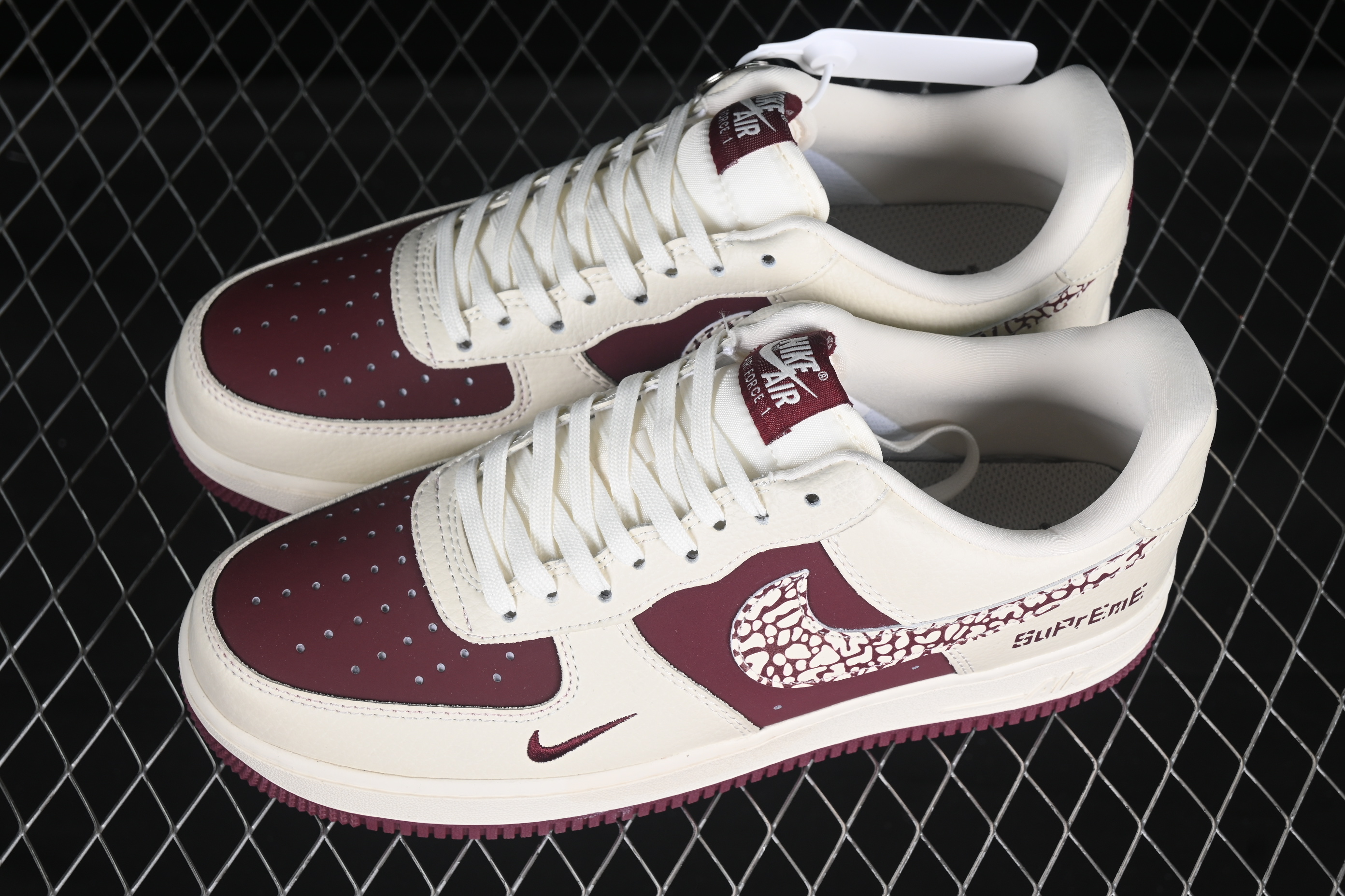 Air Force 1'07 Low Supreme Collaboration Rice Wine Red KK1988-070 36-45