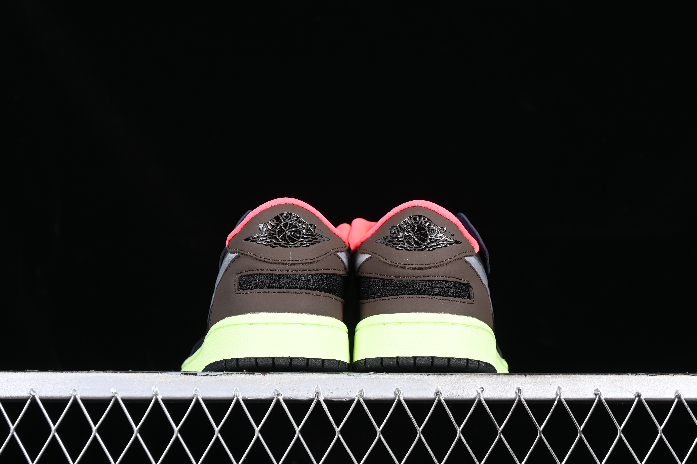AJ1 low top