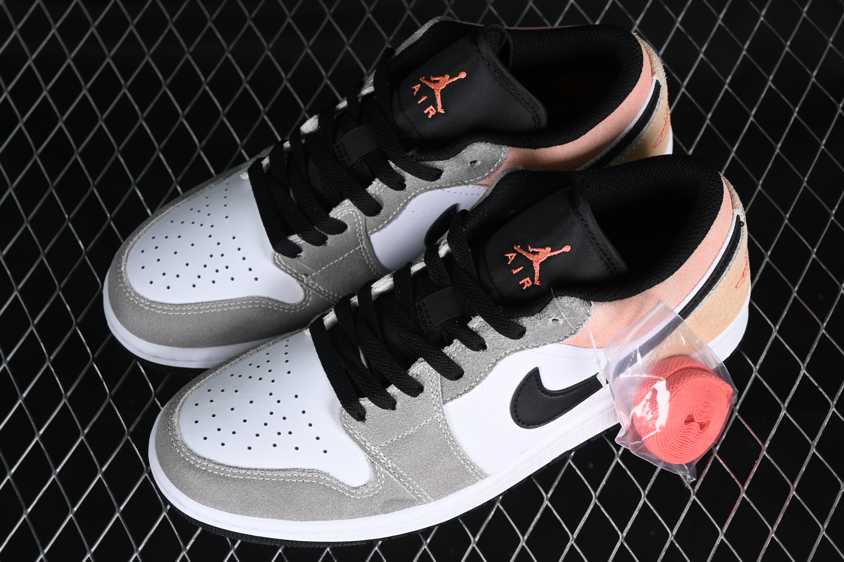 AJ1 low top