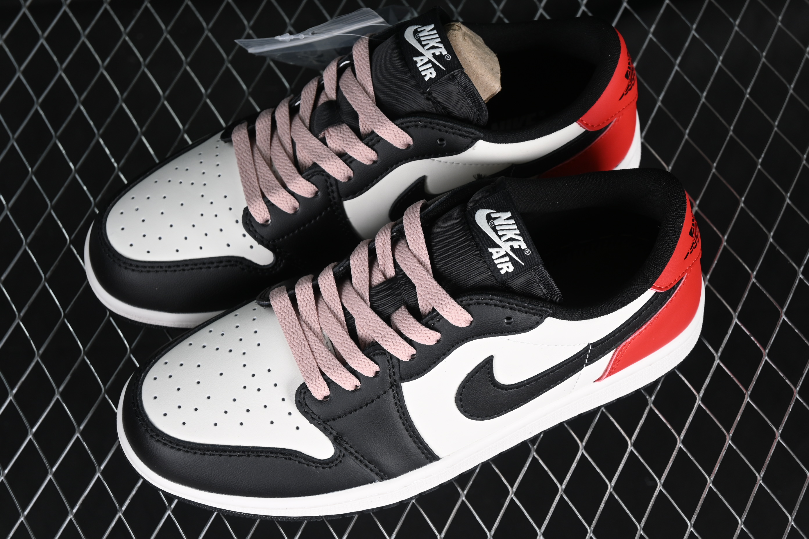 AJ1 low top