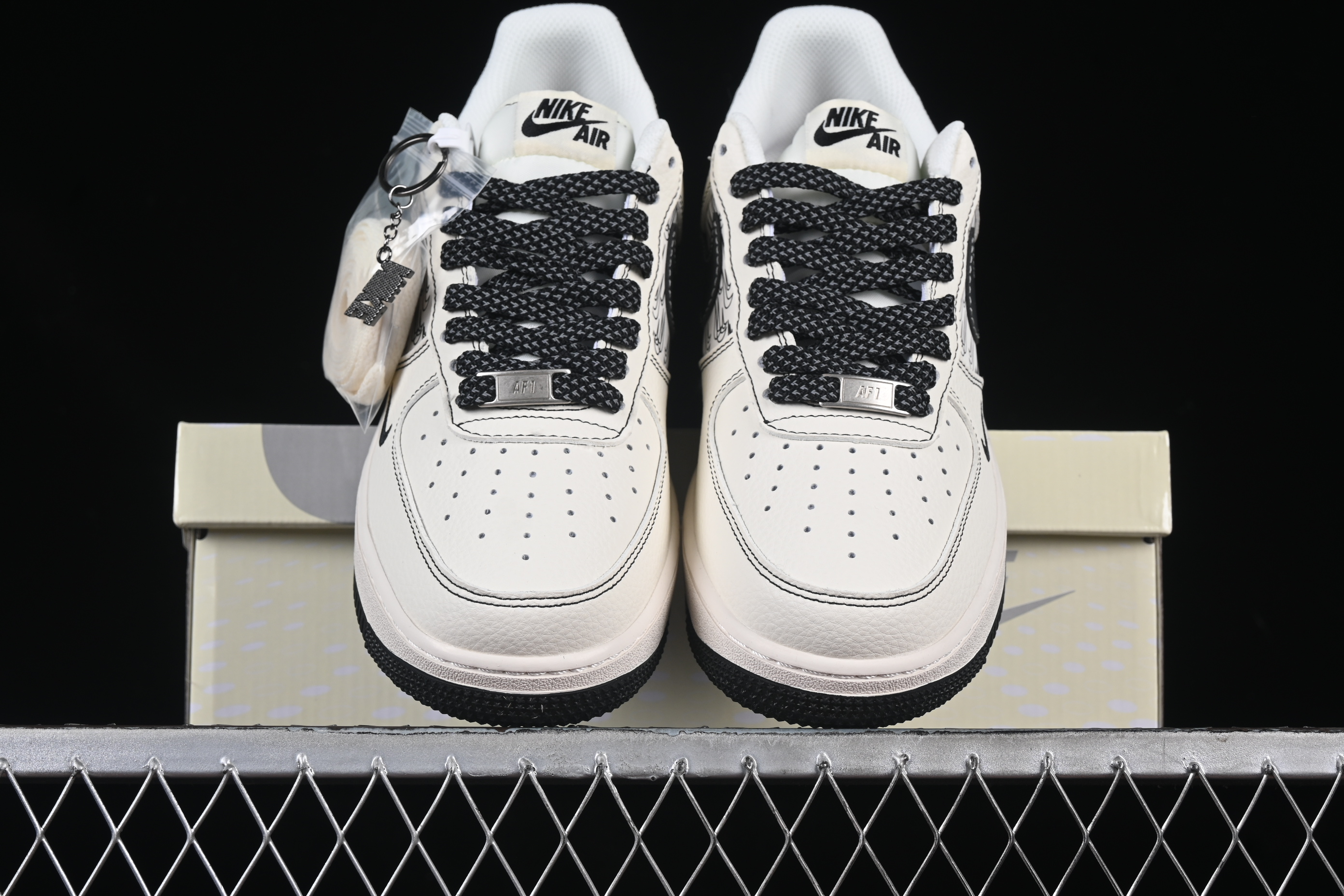 Air Force 1'07 Low Nike Collaboration Beige Multiple Hook HH7518-068 36-45