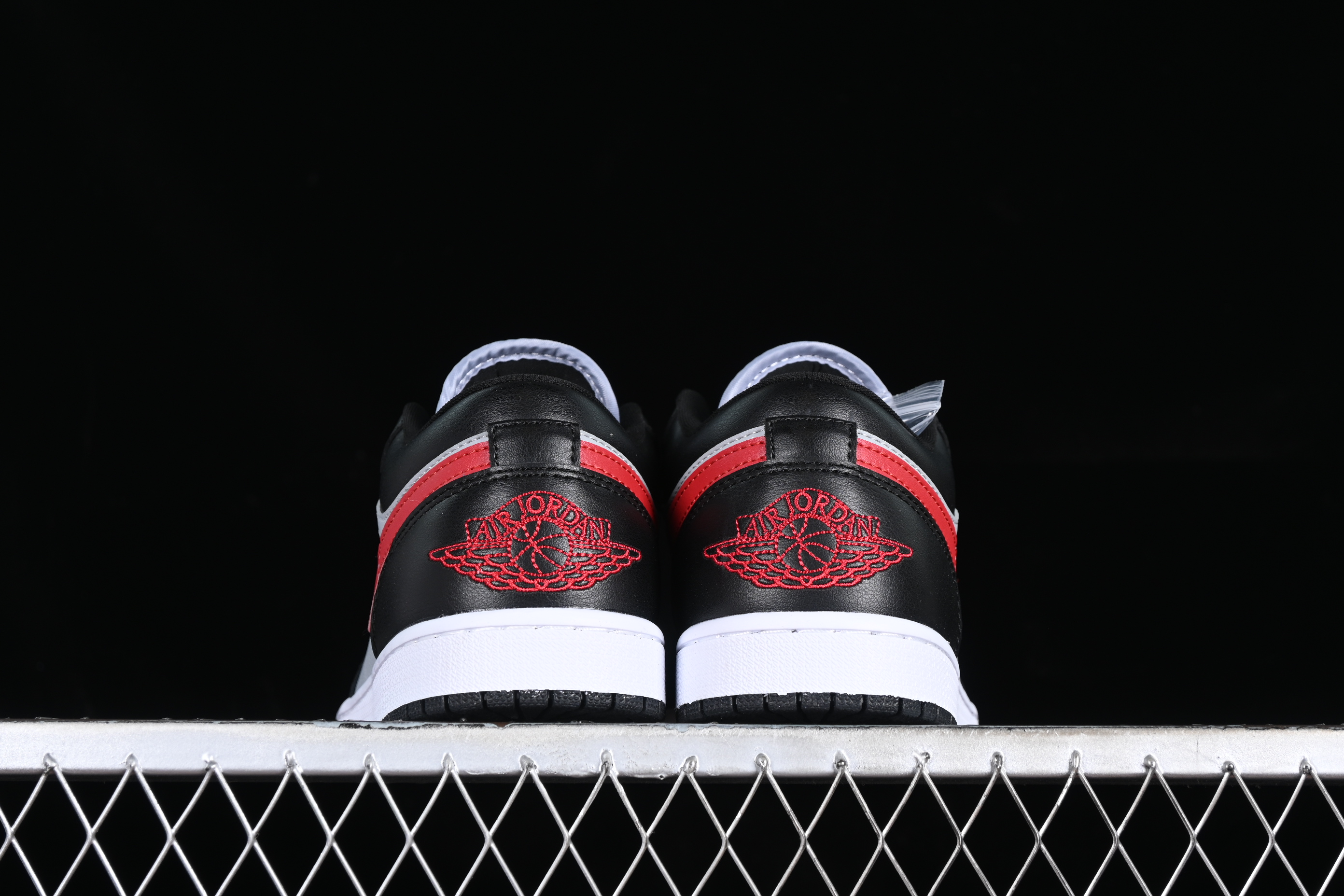AJ1 low top