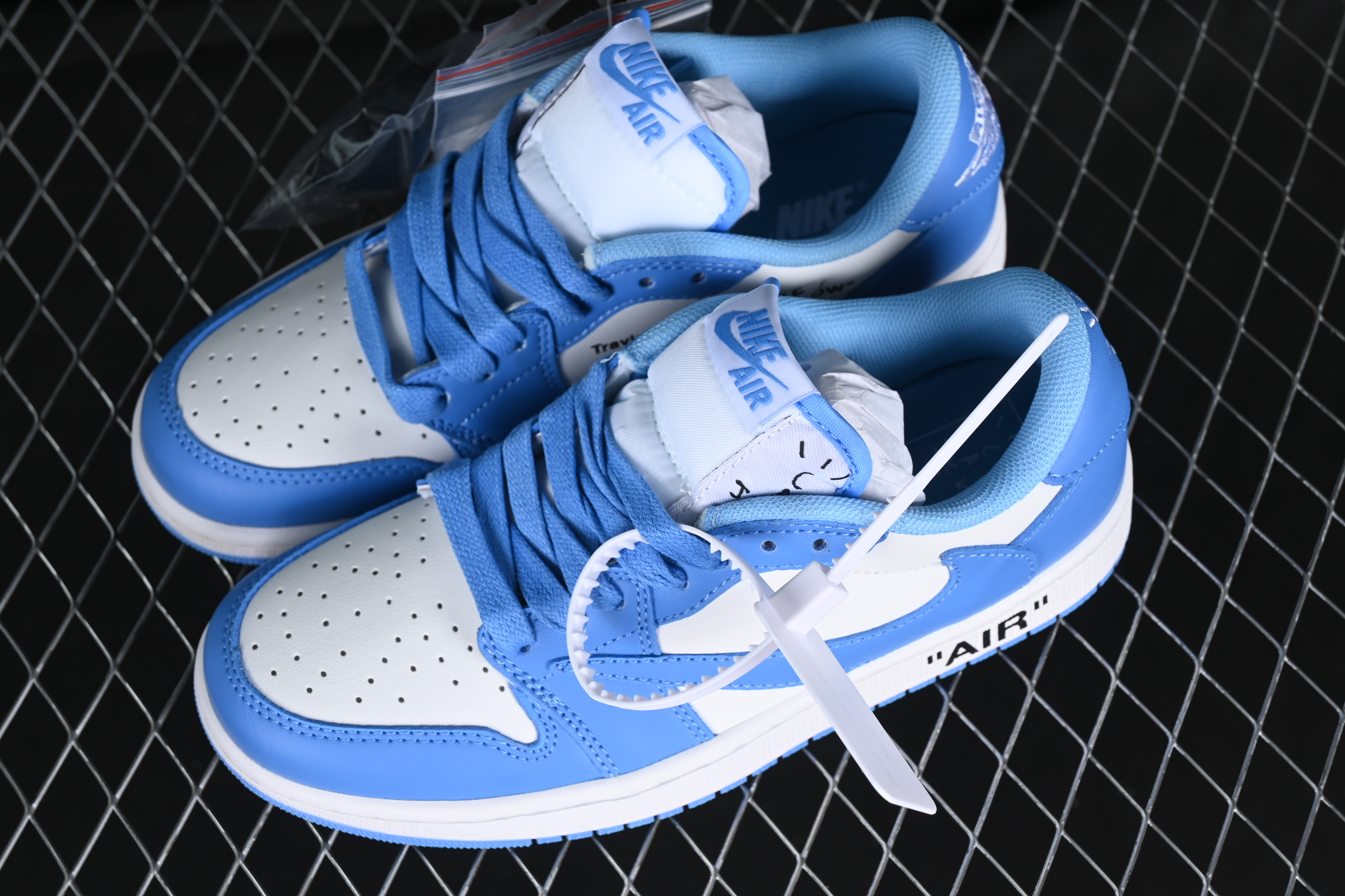 AJ1 low top