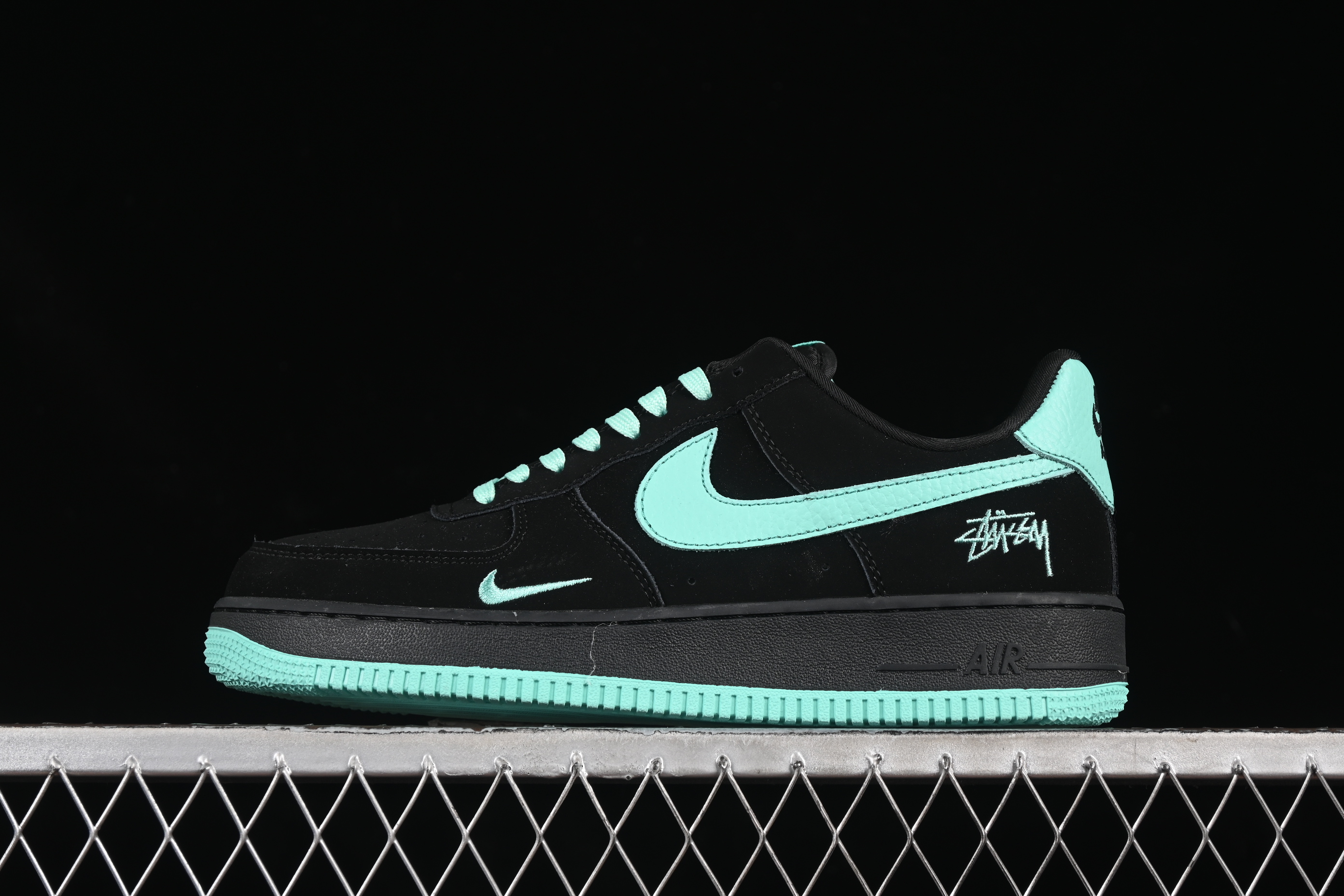 Nk Air Force 1