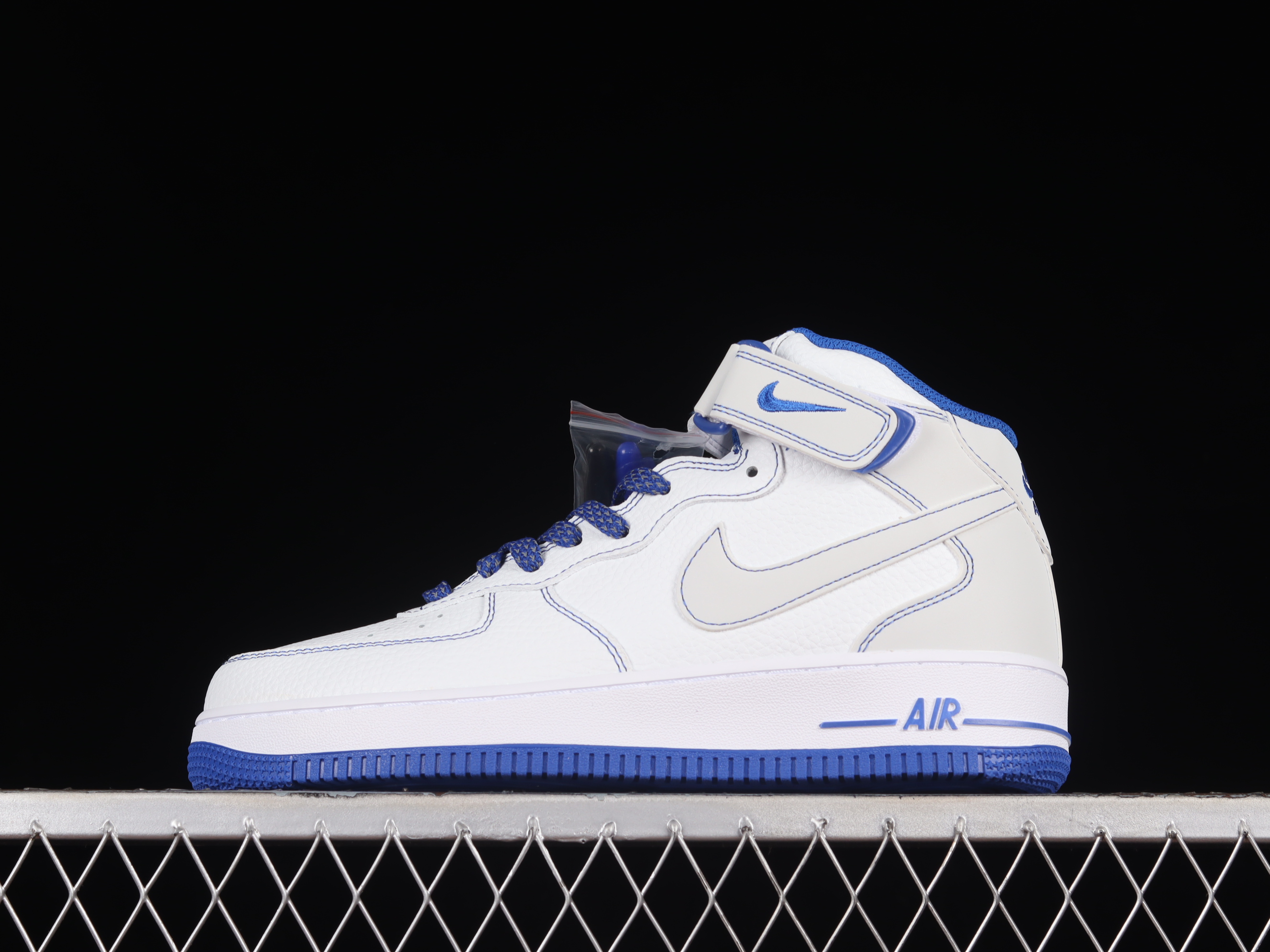 Nk Air Force 1'07 Mid Mark Line Starry Sky White and Blue color Air Force One mid-top casual sneakers