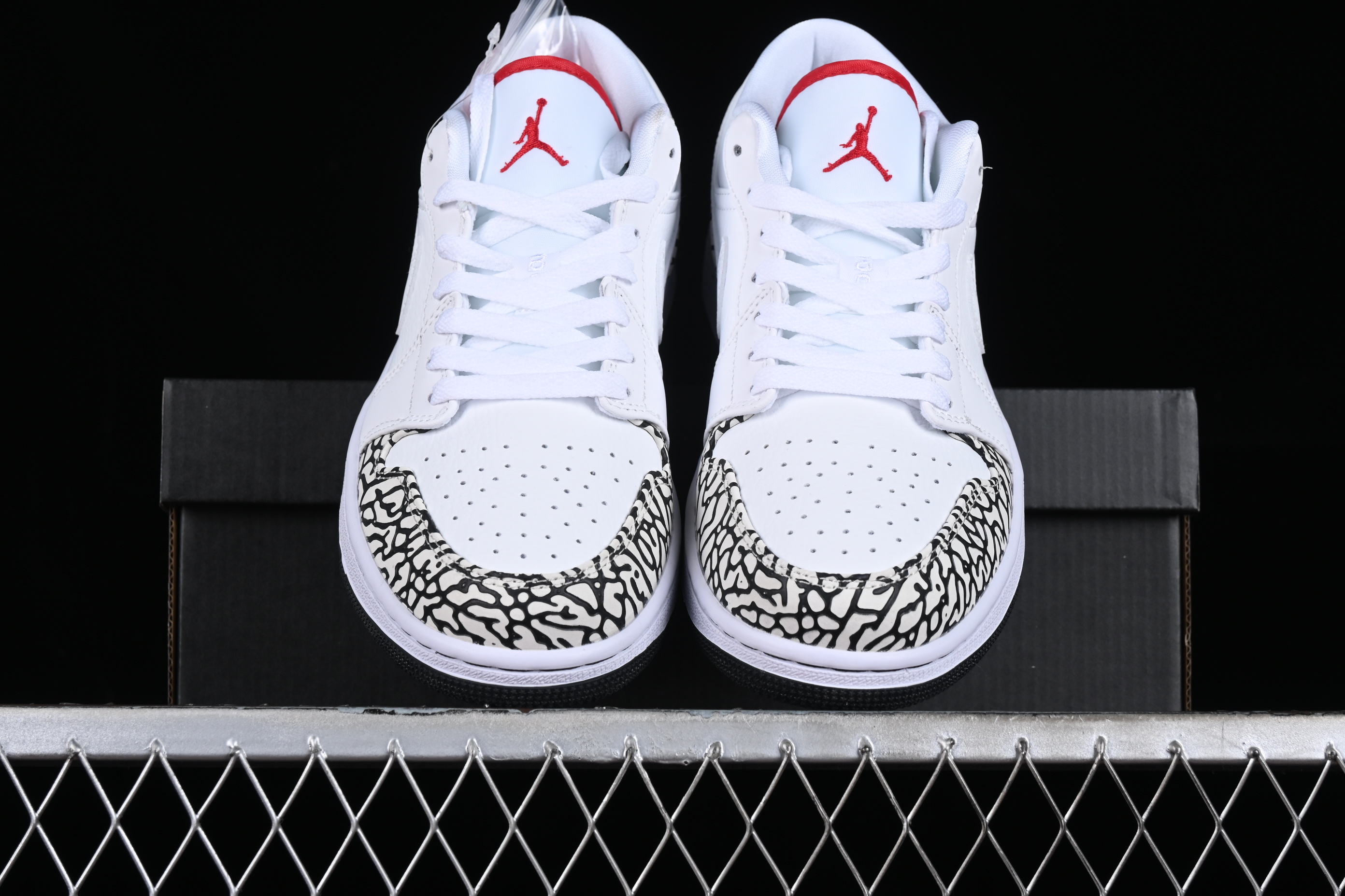 AJ1 low top