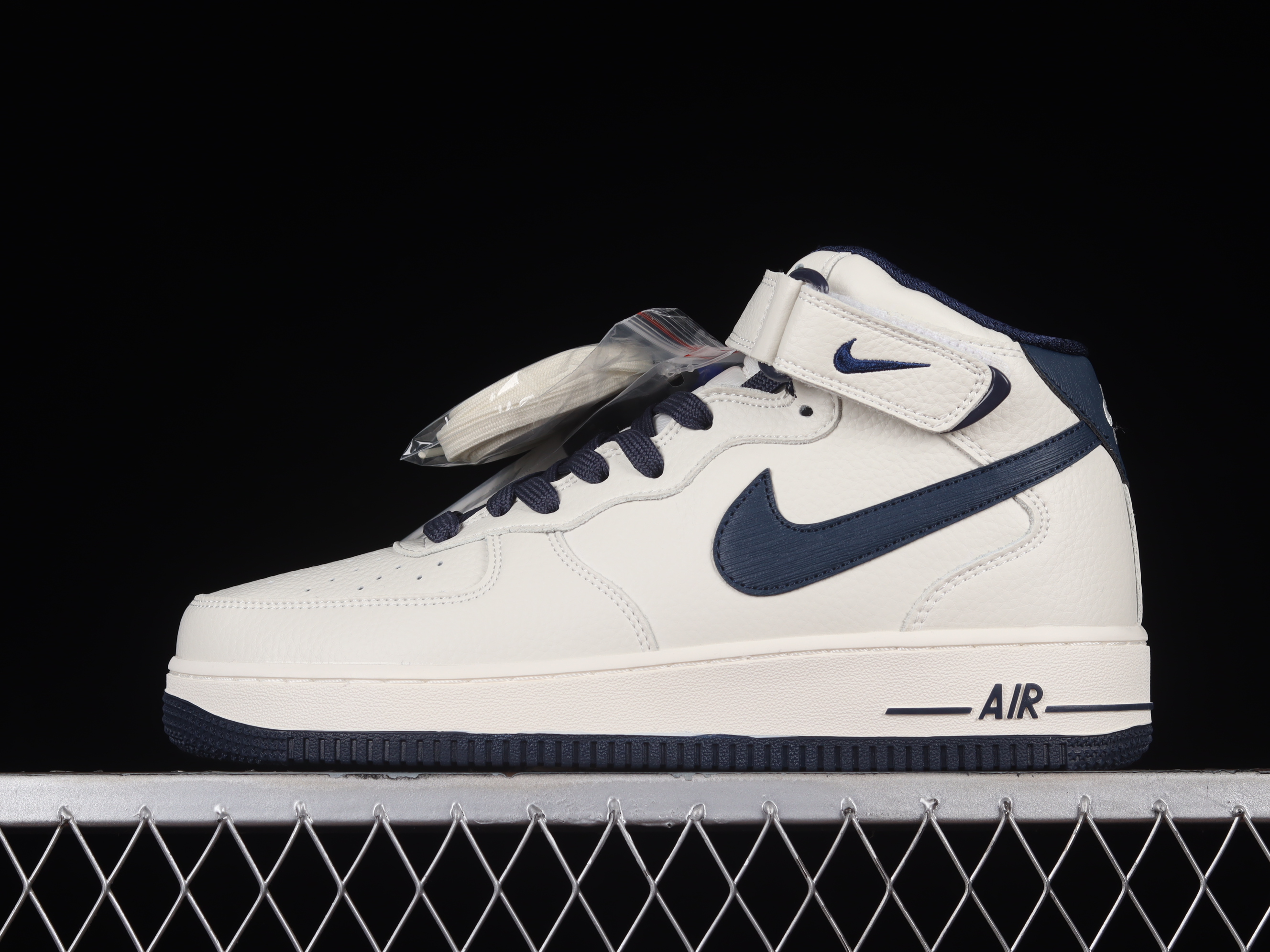 Nk Air Force 1'07 Mid Mid deep blue color Air Force One mid-top casual sneakers