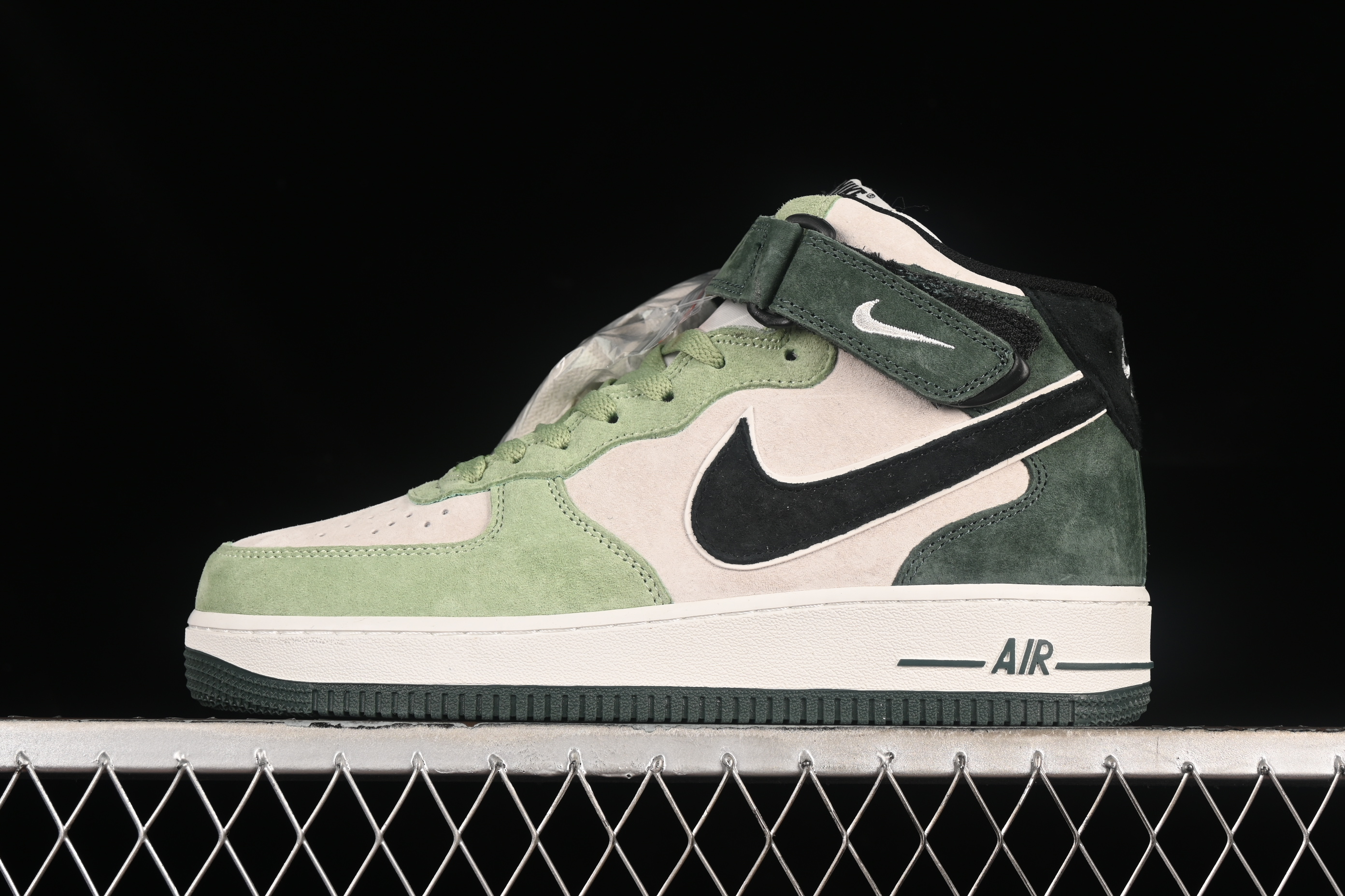 Nk Air Force 1'07 Mid Black Army Green Air Force One mid-top casual Sneakers