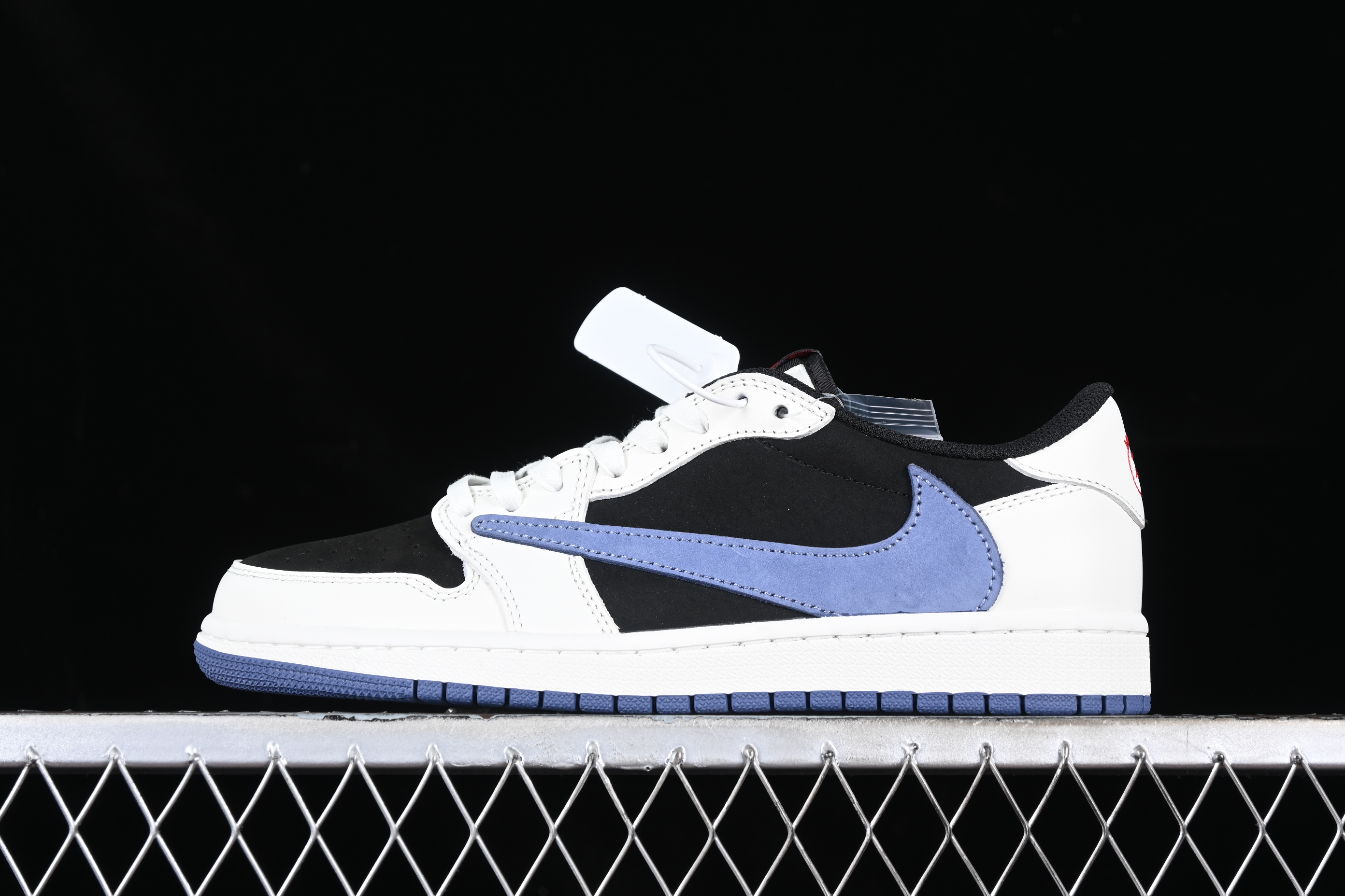 AJ1 low top