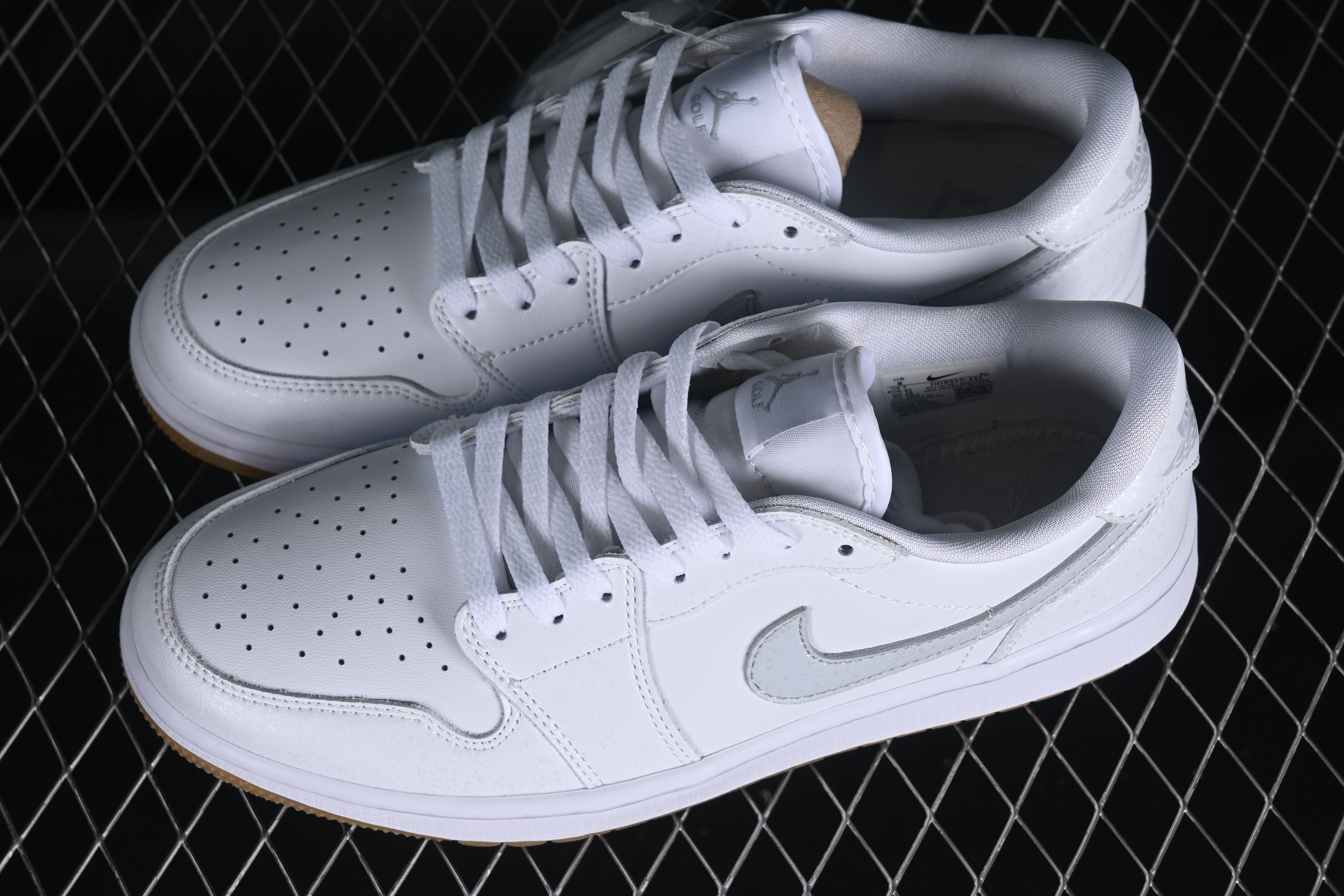 AJ1 low top
