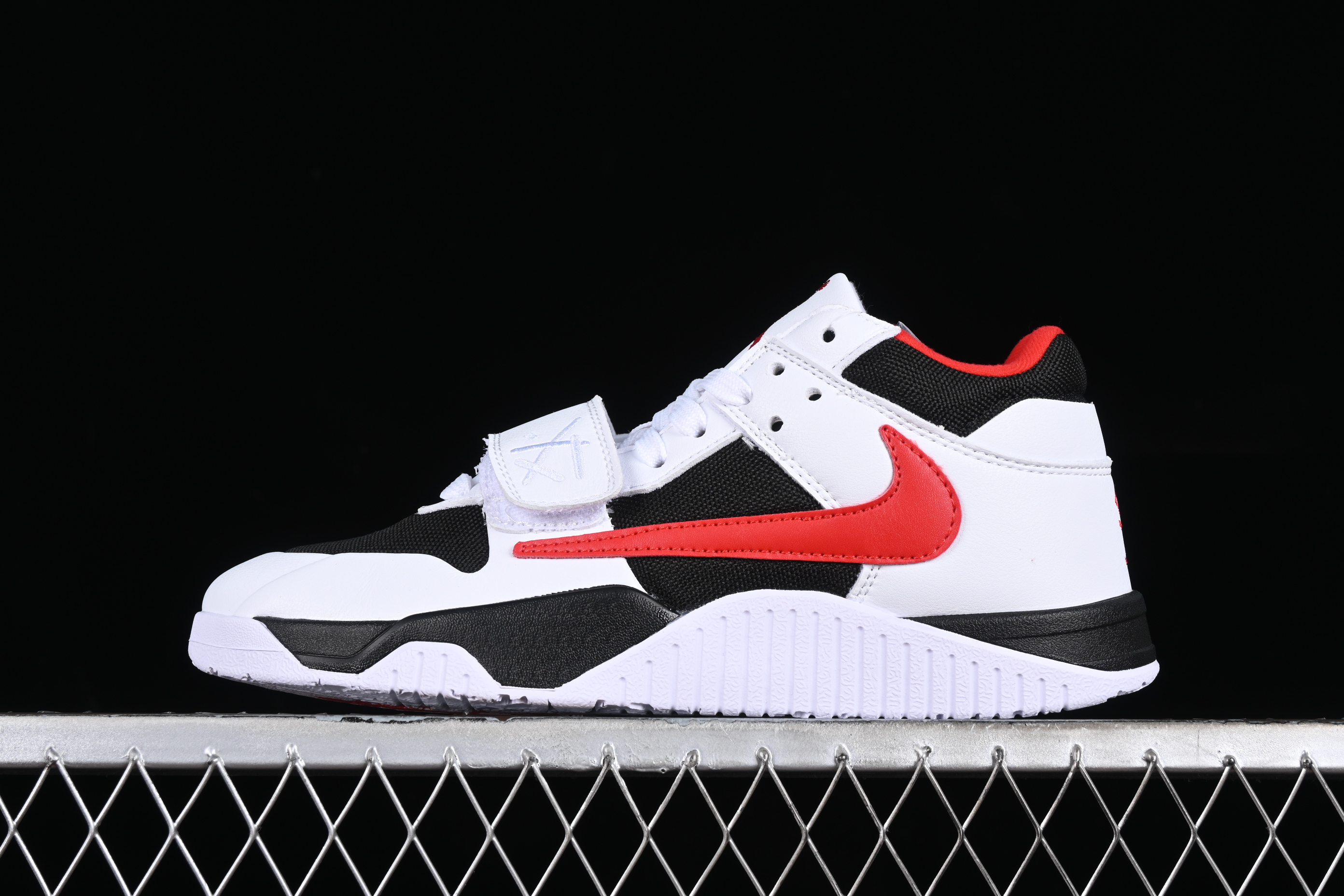AJ1 low top