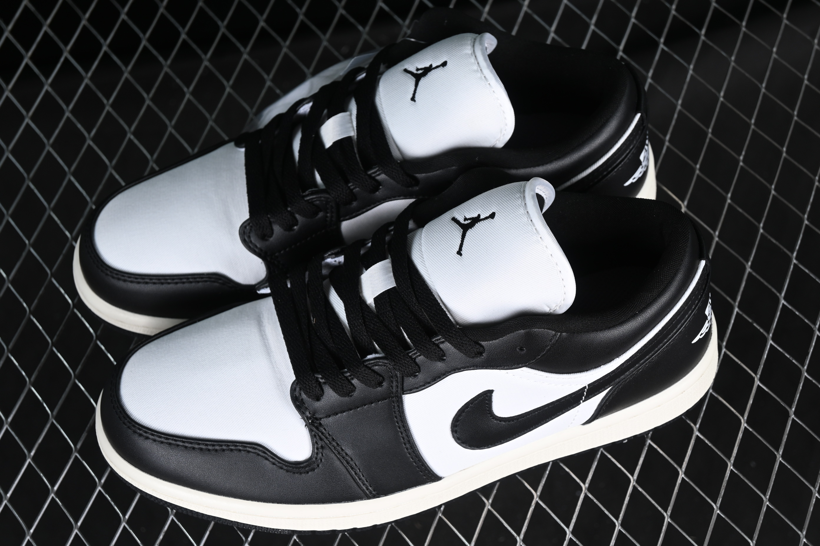 AJ1 low top