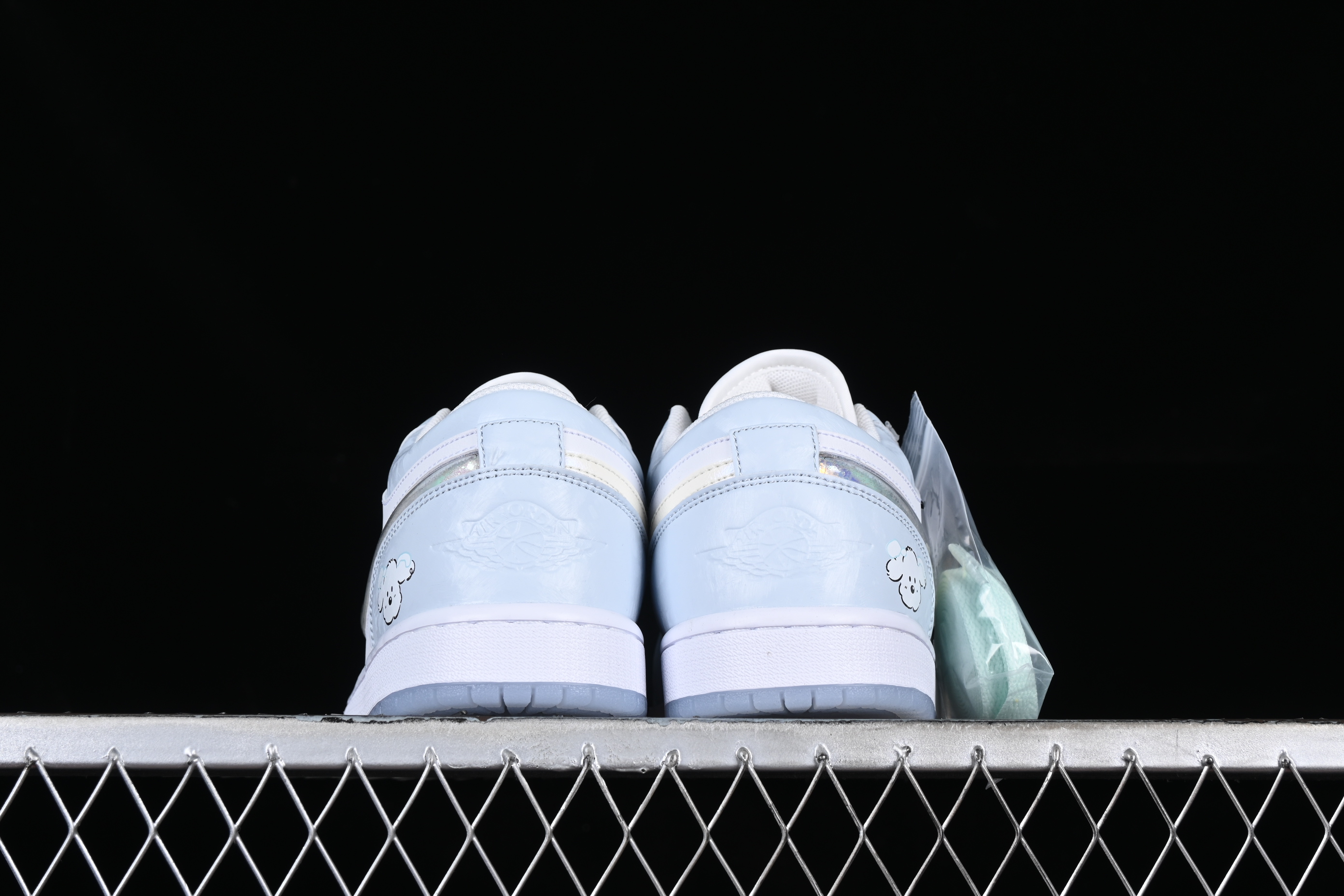 AJ1 low top