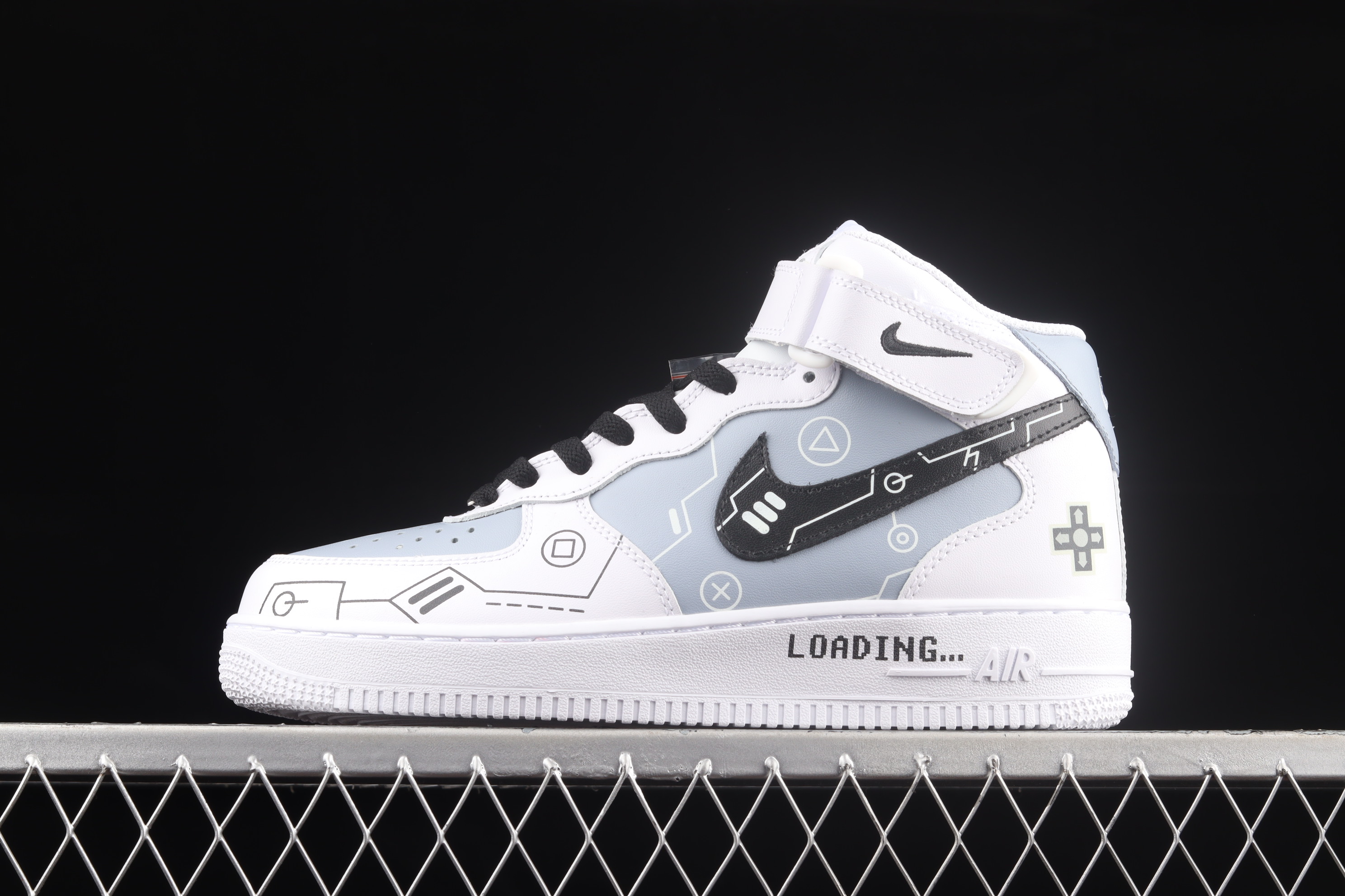 Nk Air Force 1'07 Mid PS5 video game-themed Air Force One Black, White and gray glow-in-black mid-top casual sneakers
