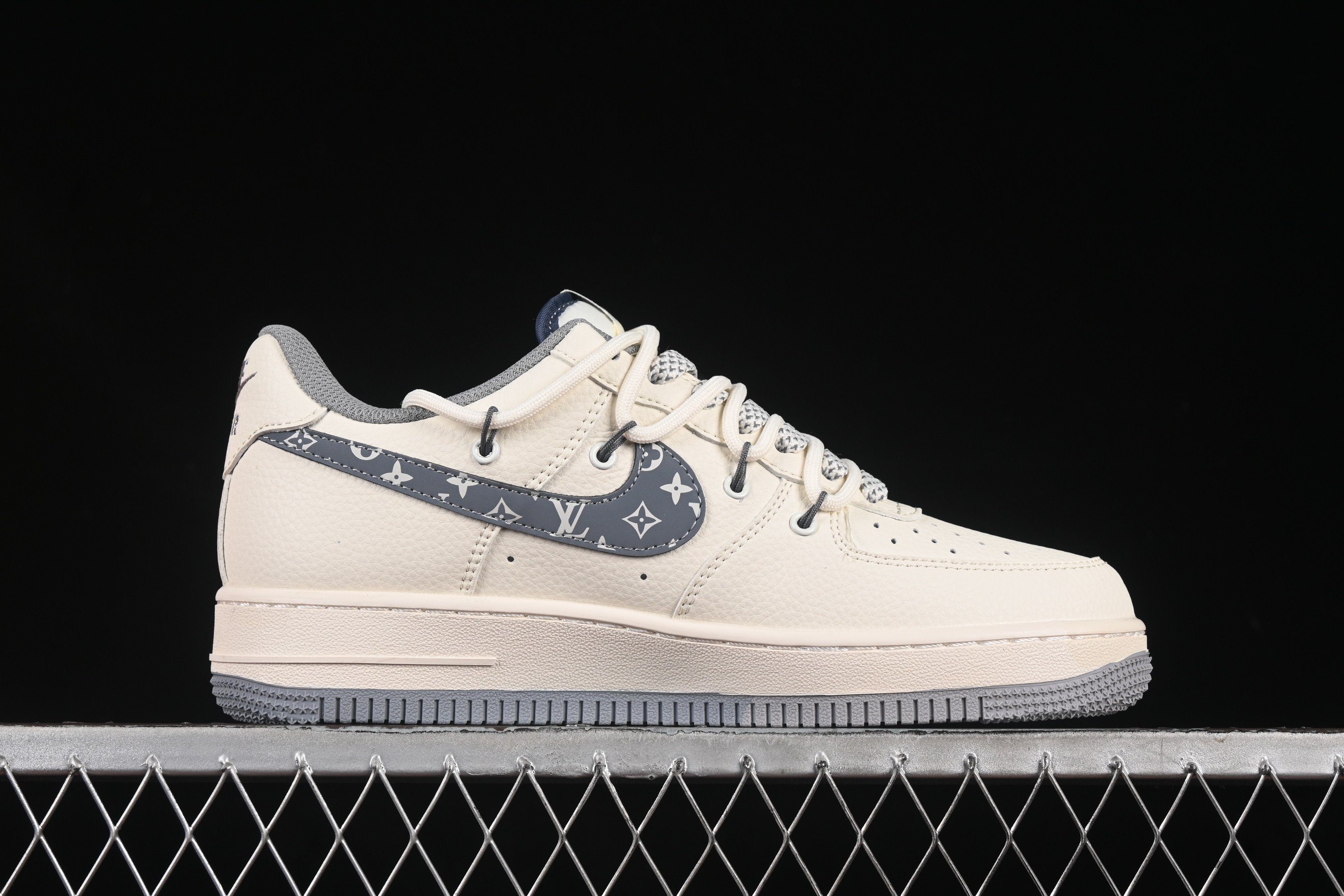 Nk Air Force 1