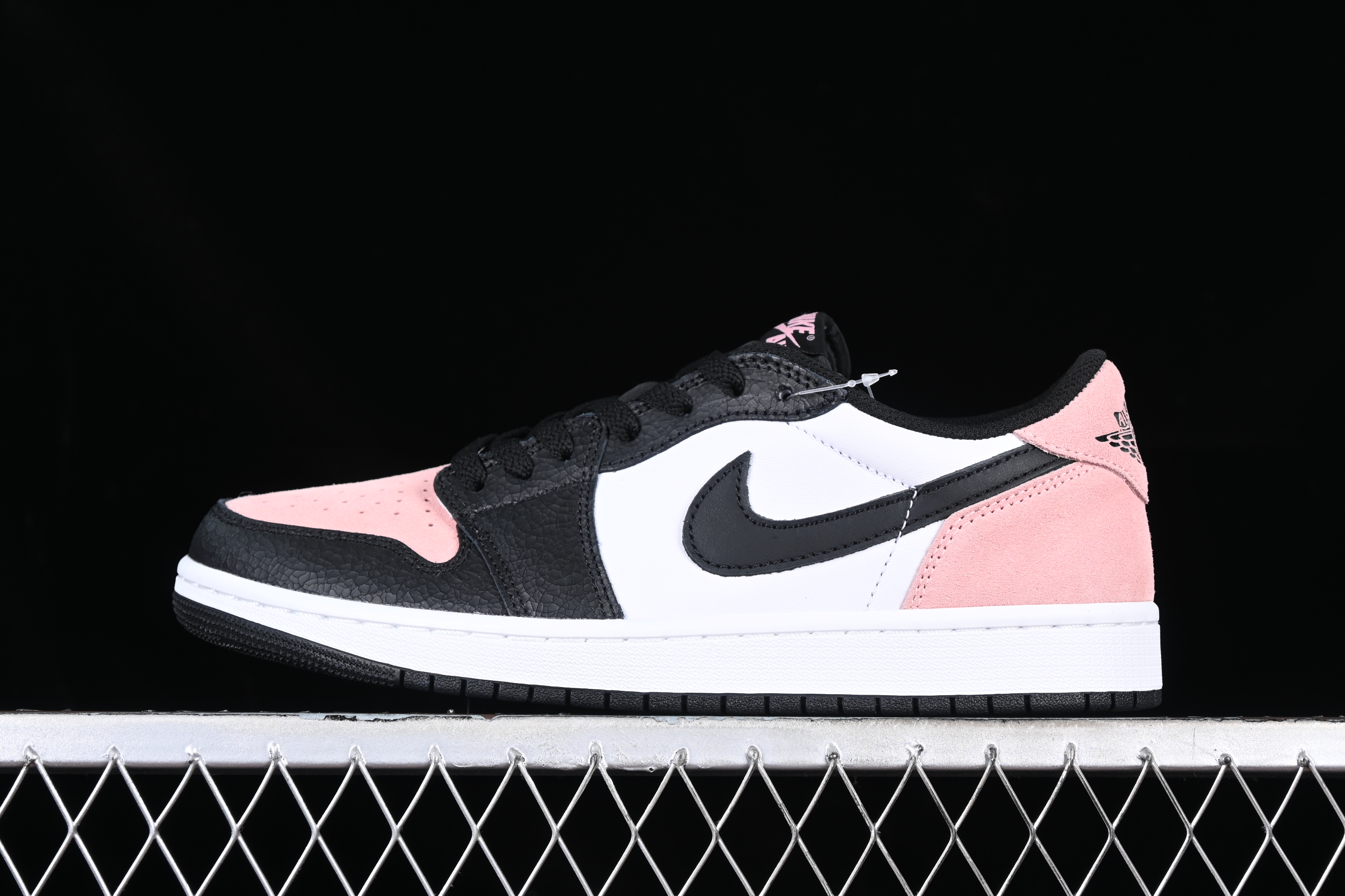 AJ1 low top
