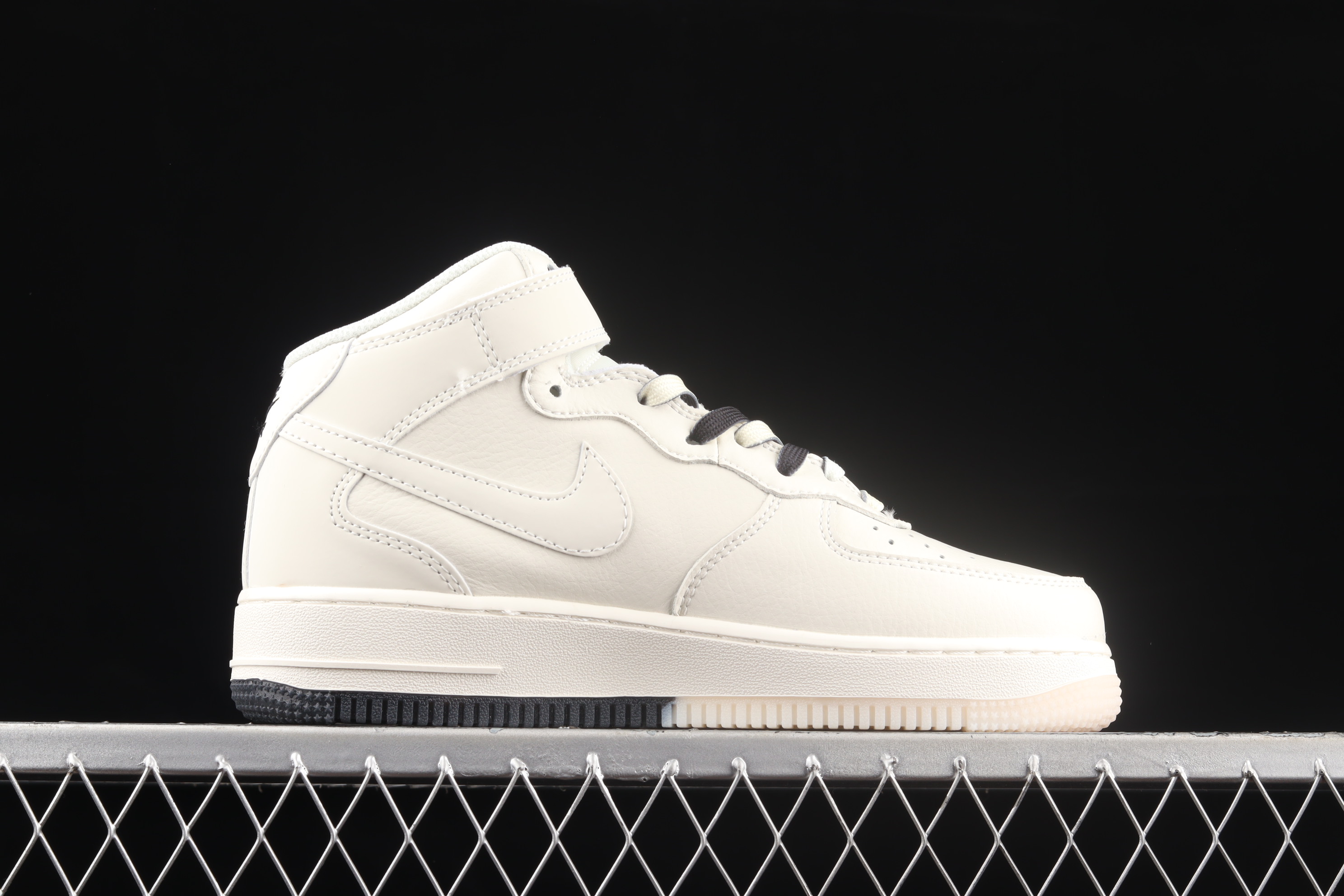 Nk Air Force 1'07 Mid Mi Black and White Brooklyn Nets City Limited Air Force One mid-top Casual Sneakers