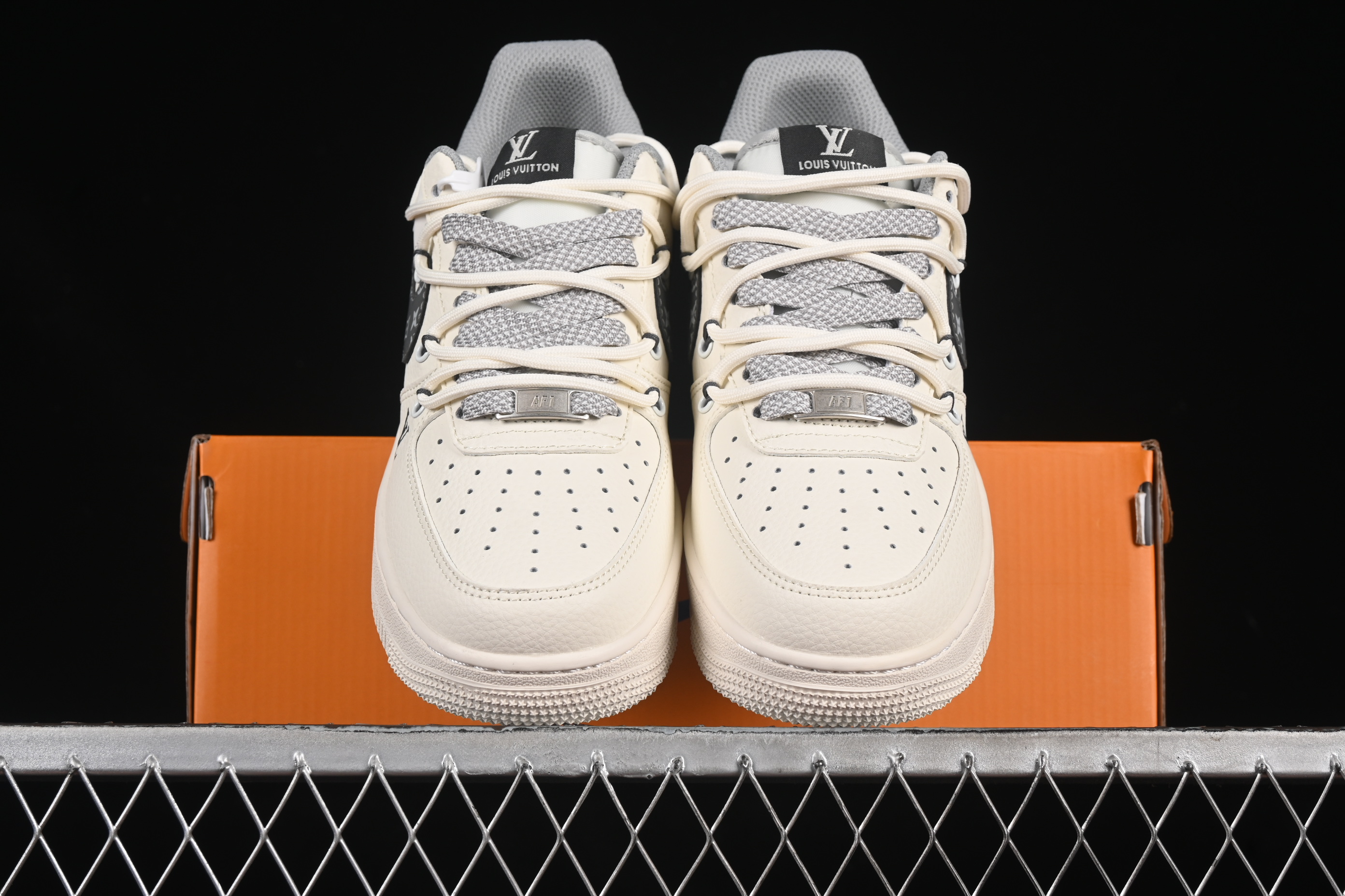 Air Force 1'07 Low LV Collaboration Double Grey patterned drawstring DM6868-063 36 -45