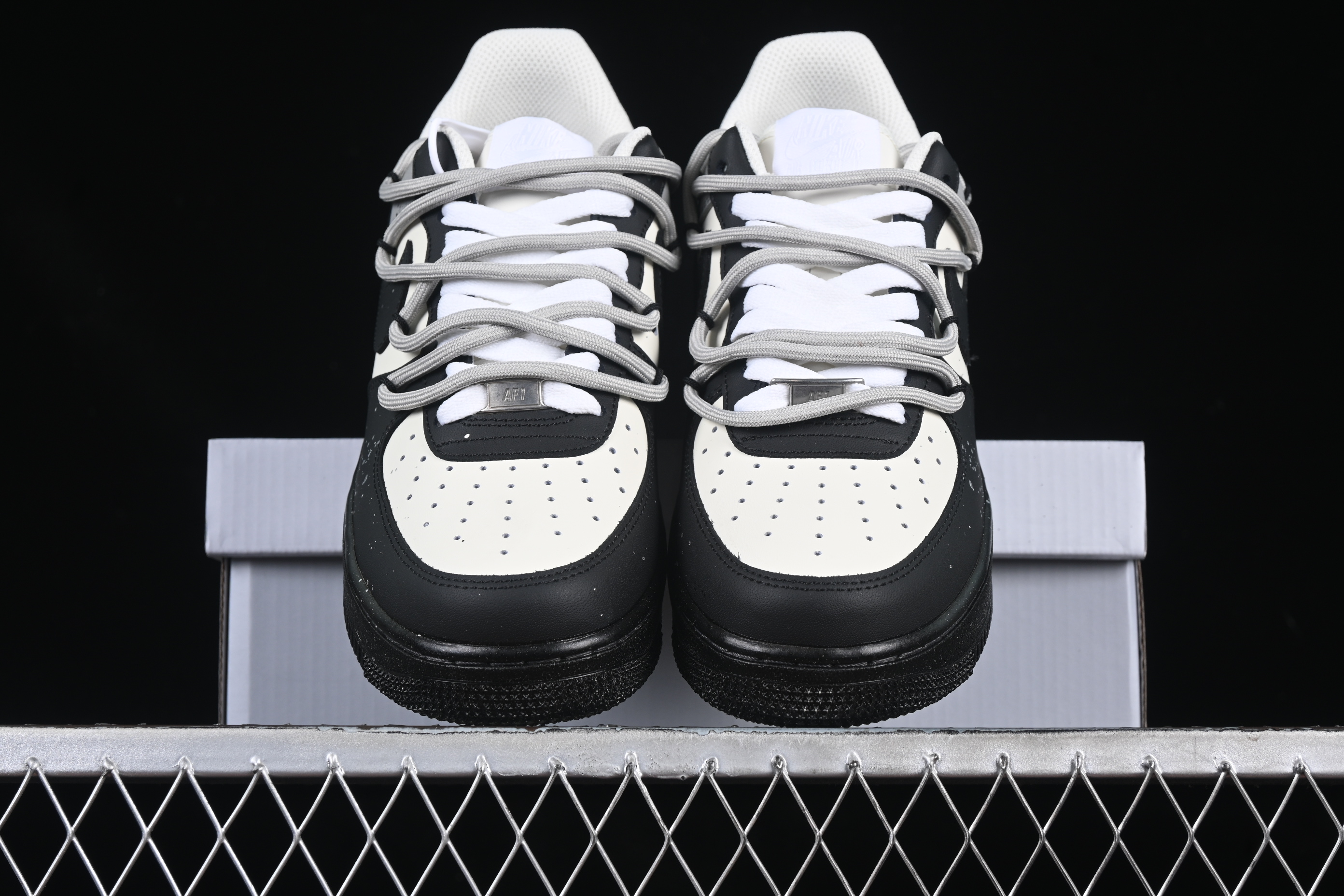 Air Force 1'07 Low Interstellar Theme Graffiti Hand-Drawn XV7901-476 36-45