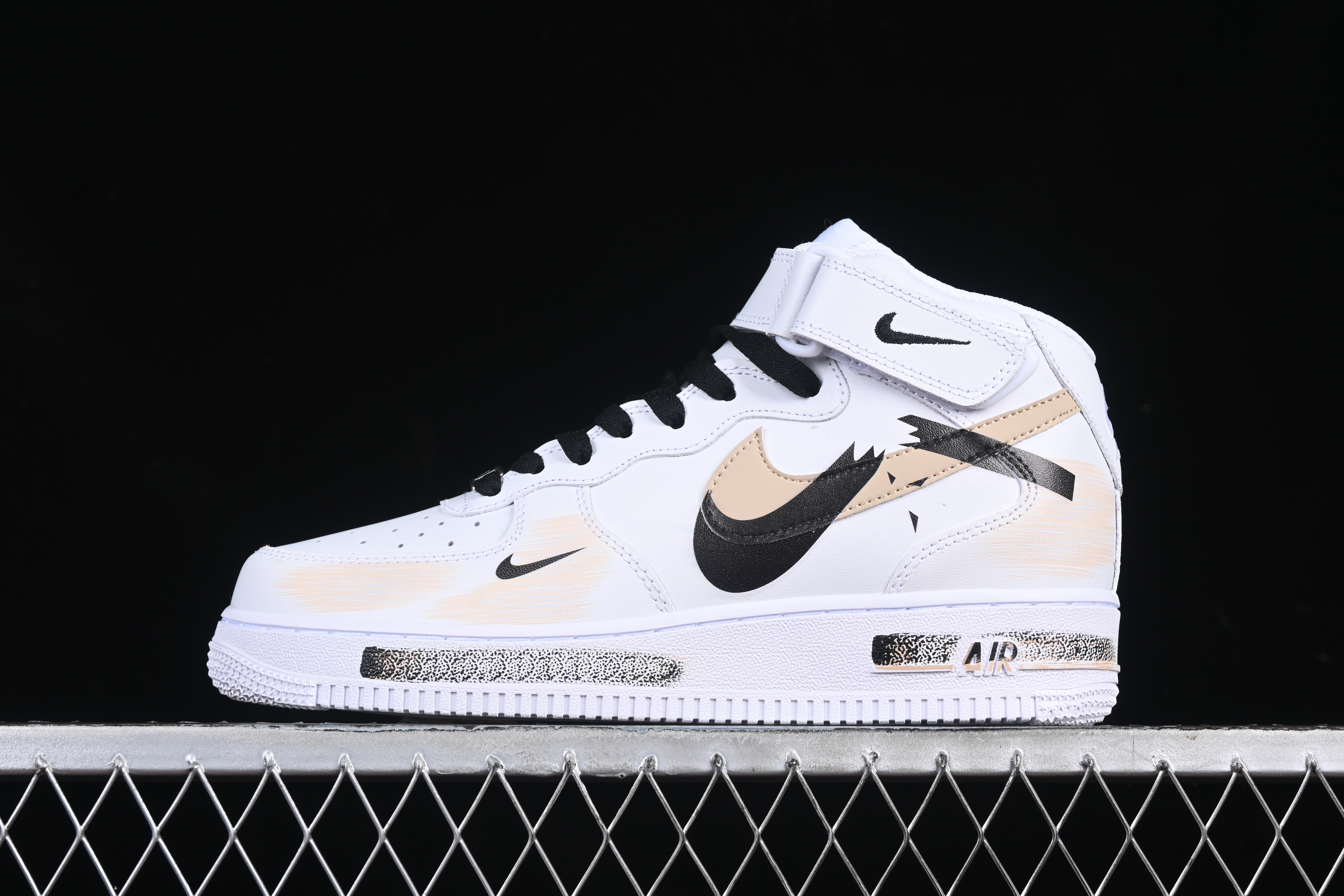 Nk Air Force 1'07 Mid Broken hook spray-painted 2D theme Air Force One mid-top casual sneakers