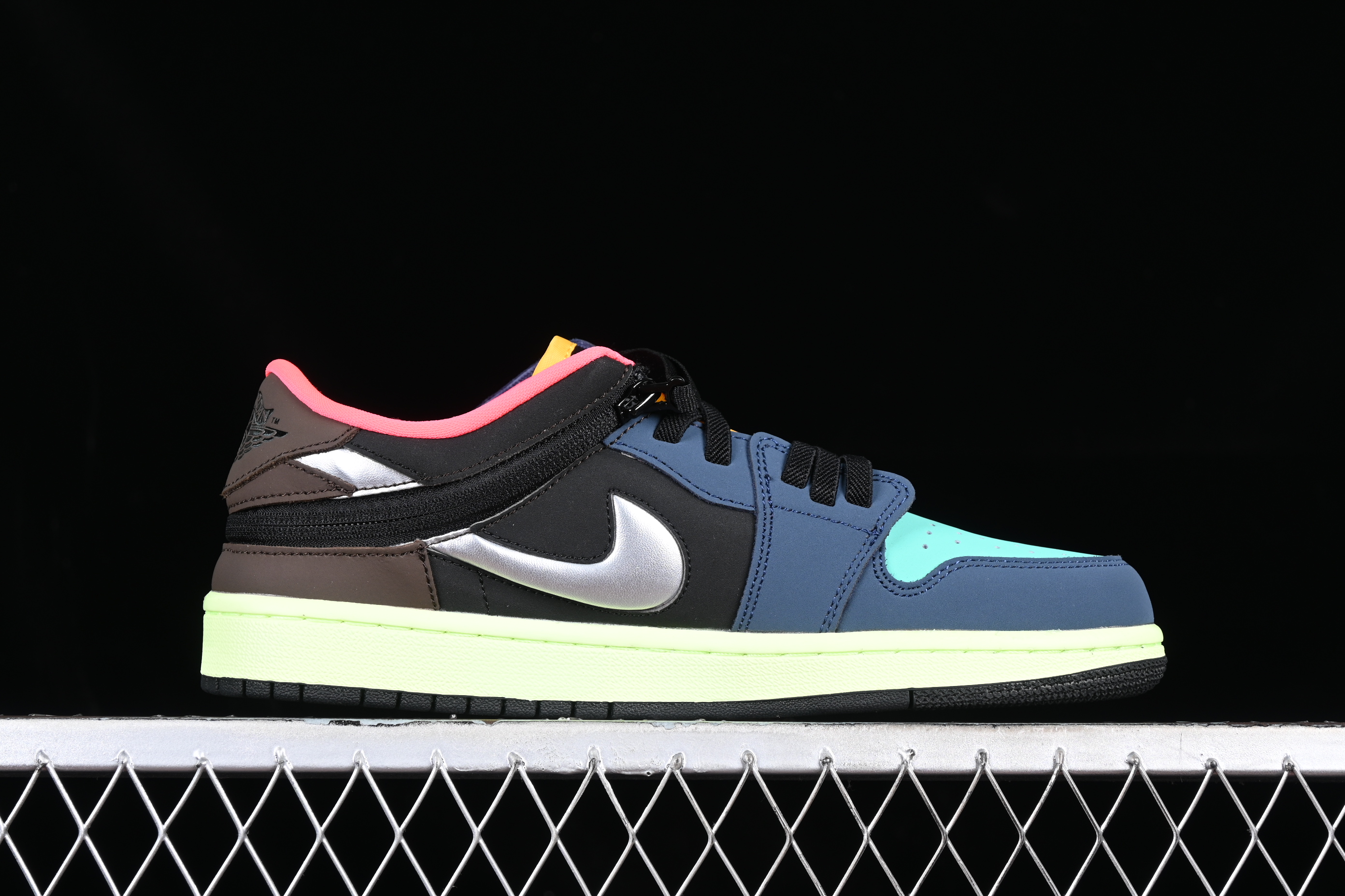 AJ1 low top