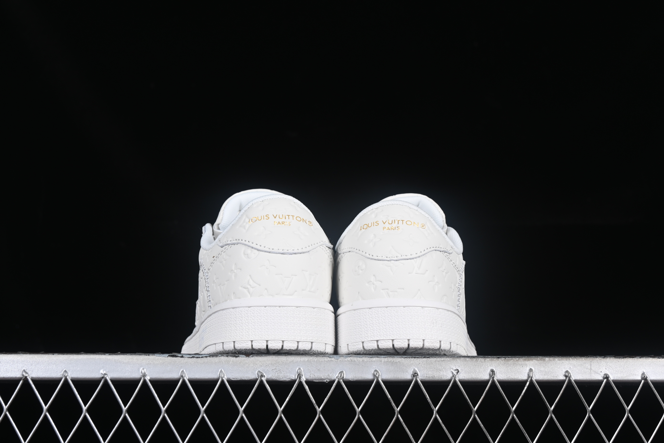 AJ1 low top