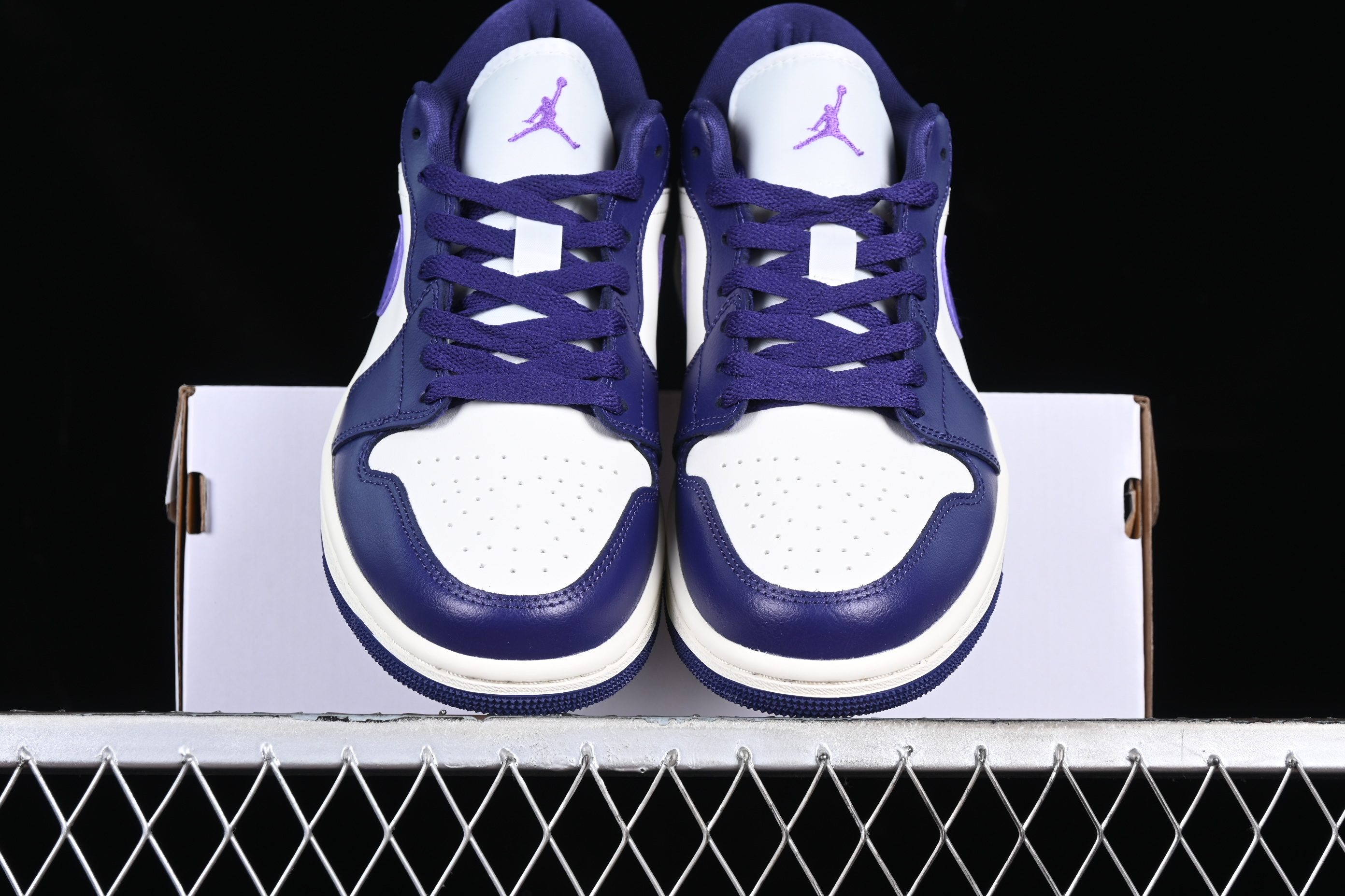 AJ1 low top