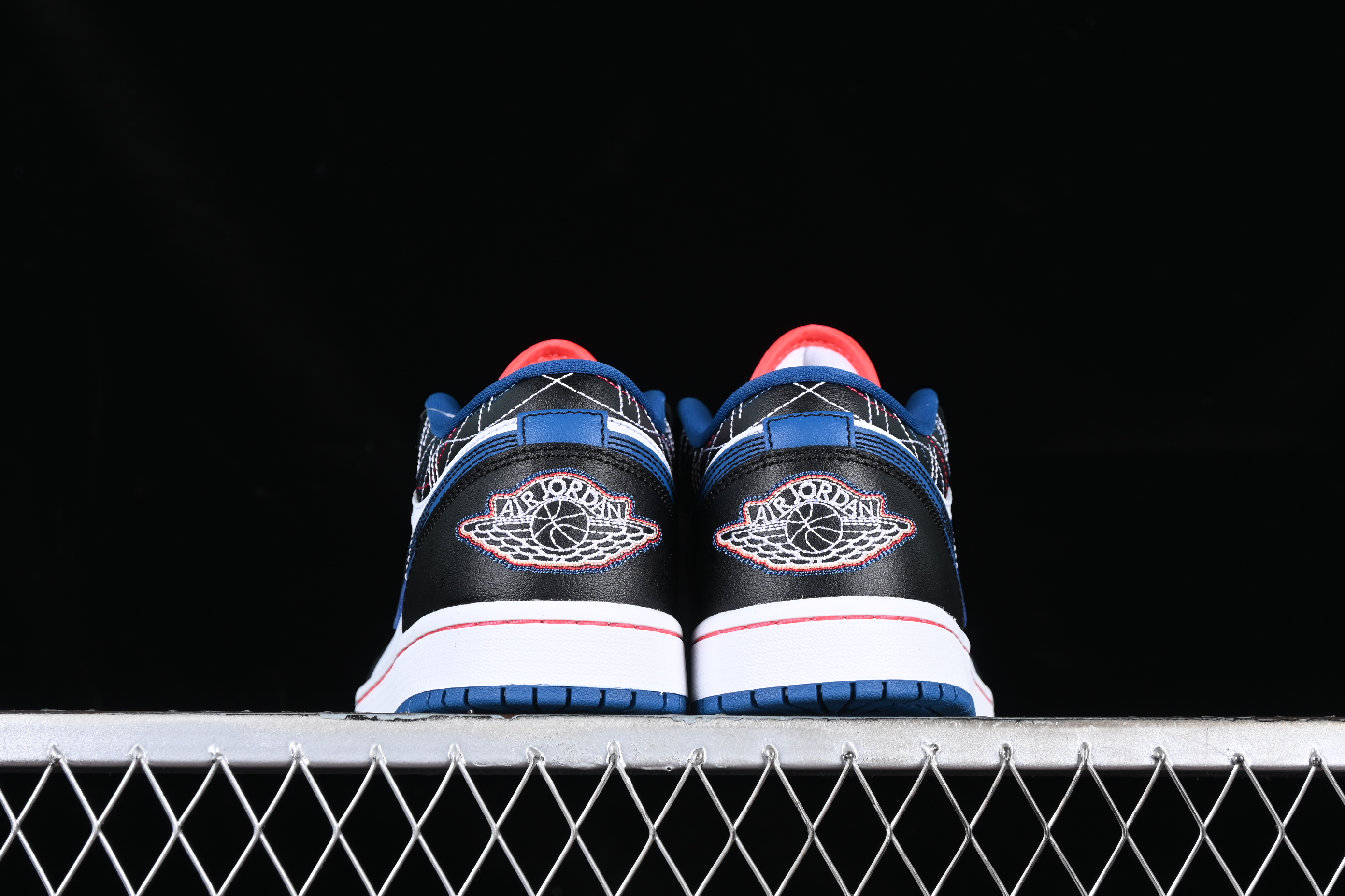 AJ1 low top