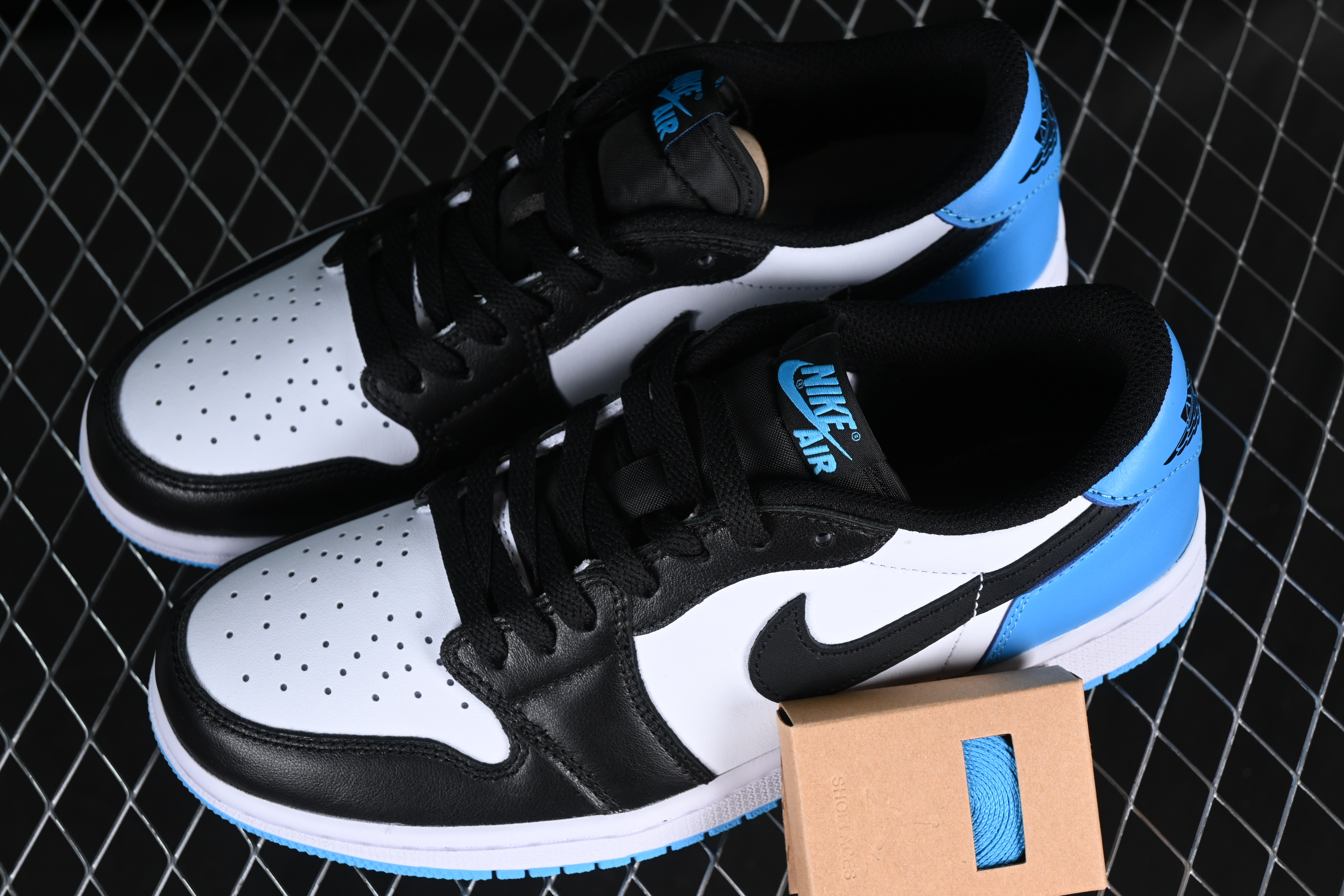 AJ1 low top