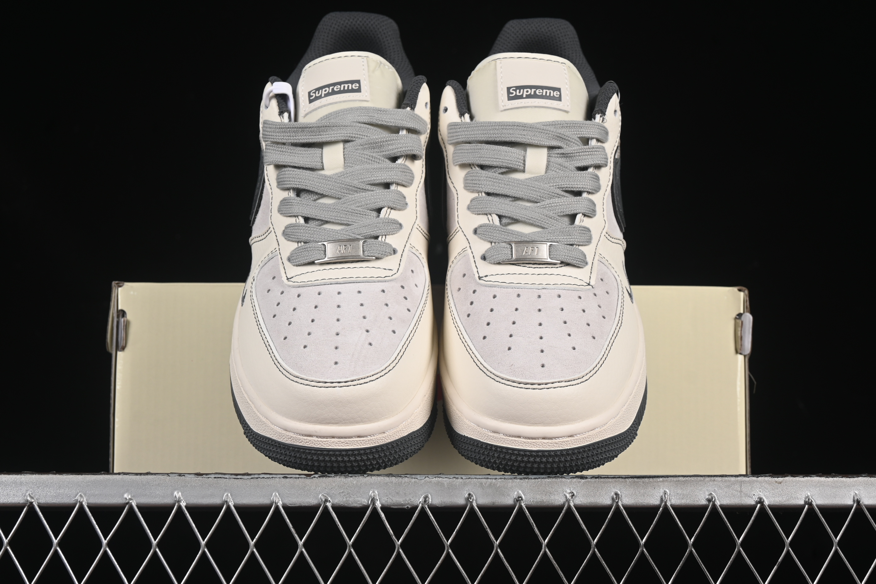 Air Force 1'07 Low Supreme Collaboration Pig Eight Grey Base XZ6188-367 36-45