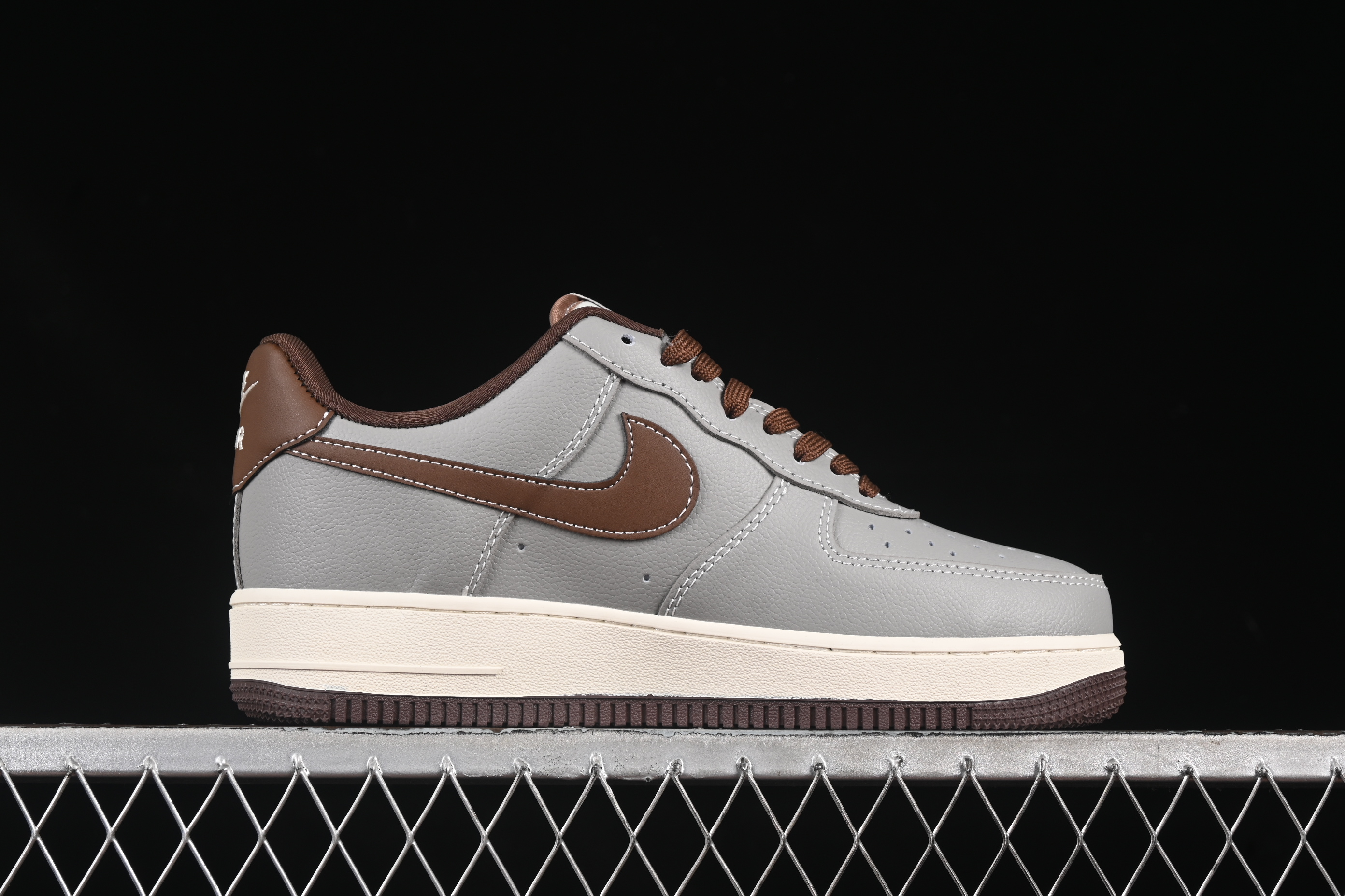 Nk Air Force 1