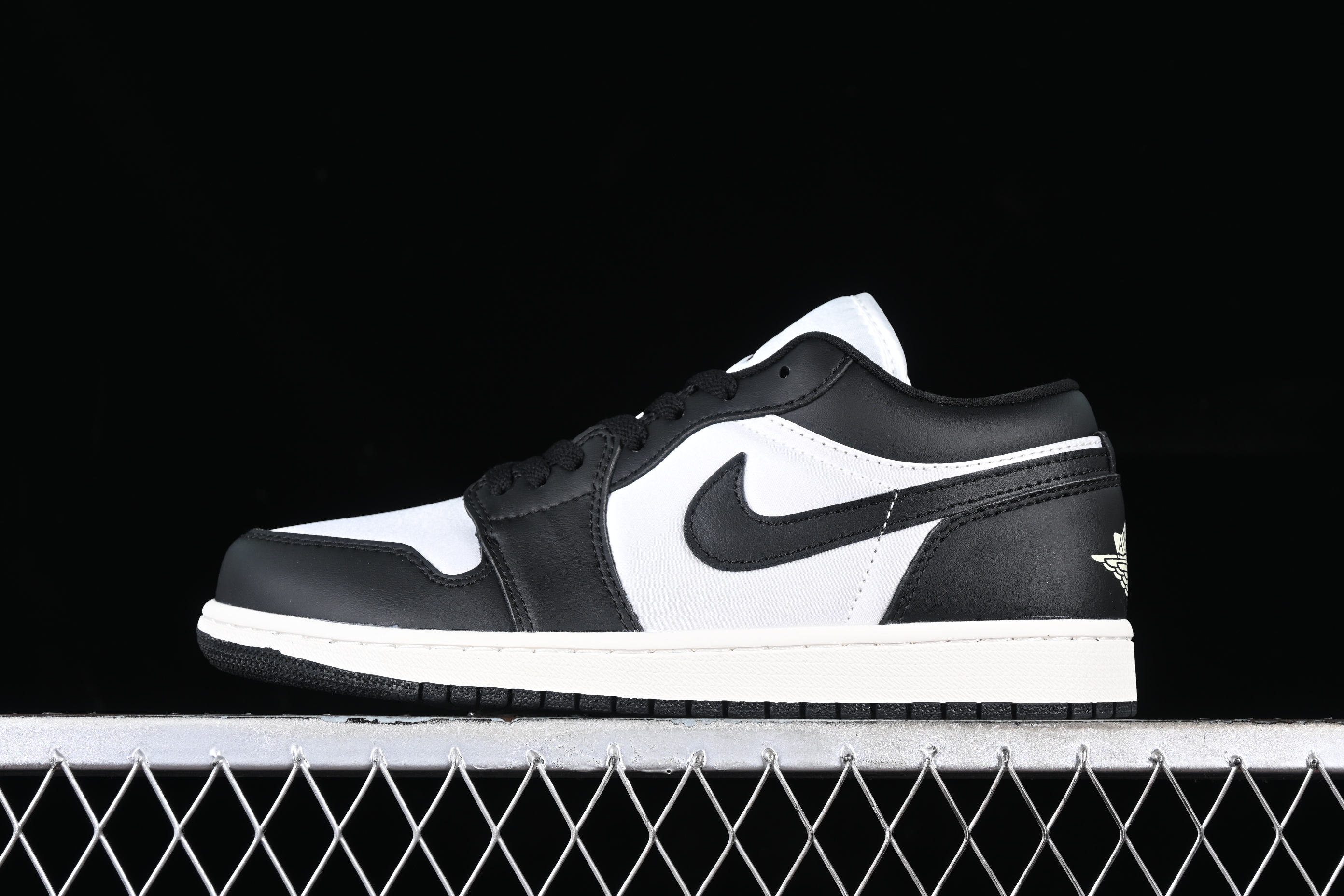 AJ1 low top